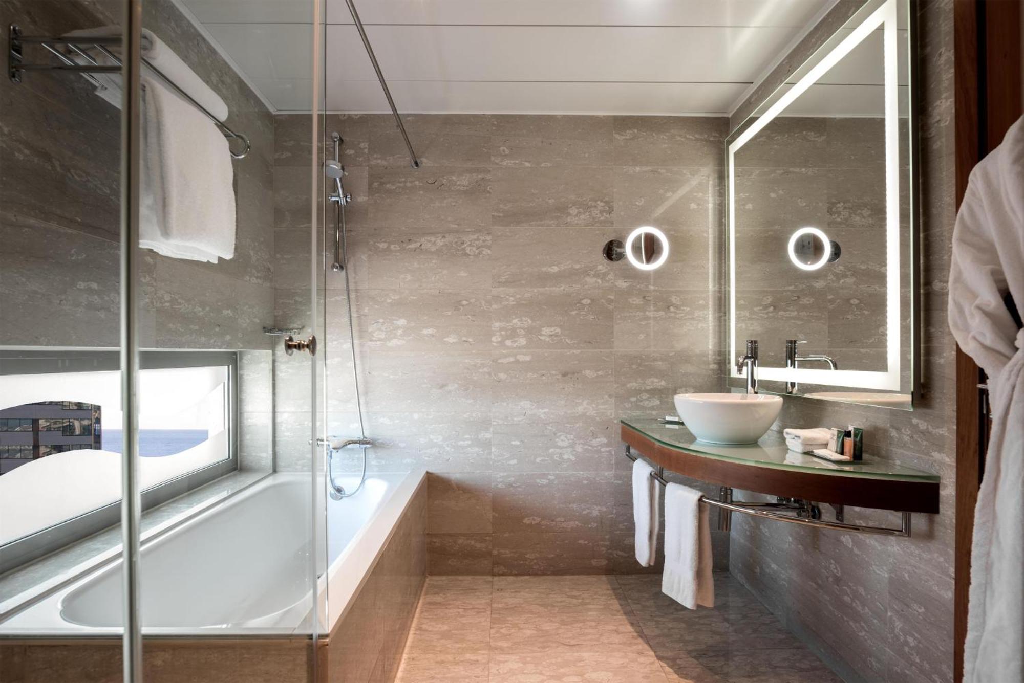 Quarto King Corner