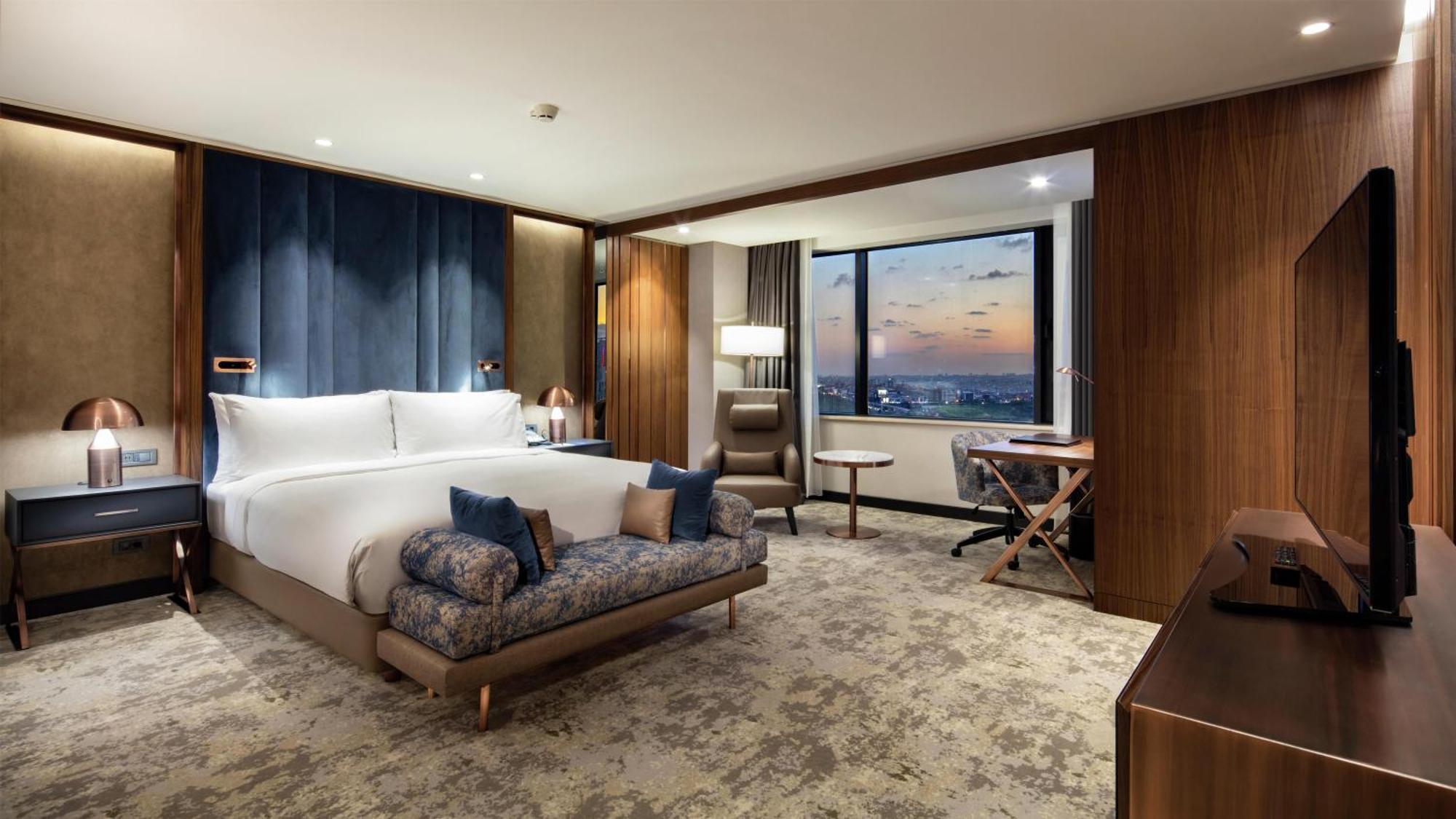 One-Bedroom Deluxe King Suite,1758283391:JPEG