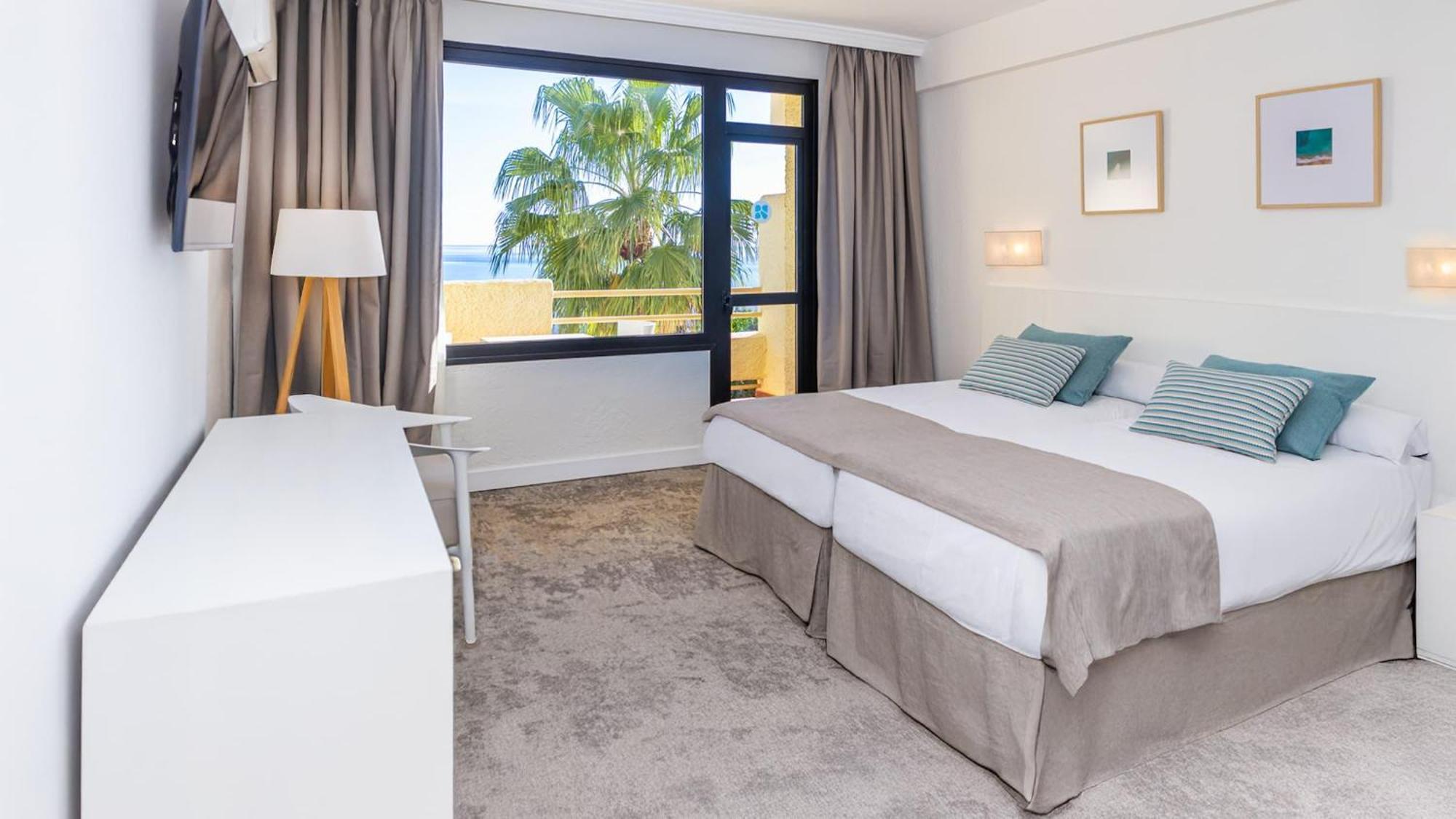 Double Room with Sea View