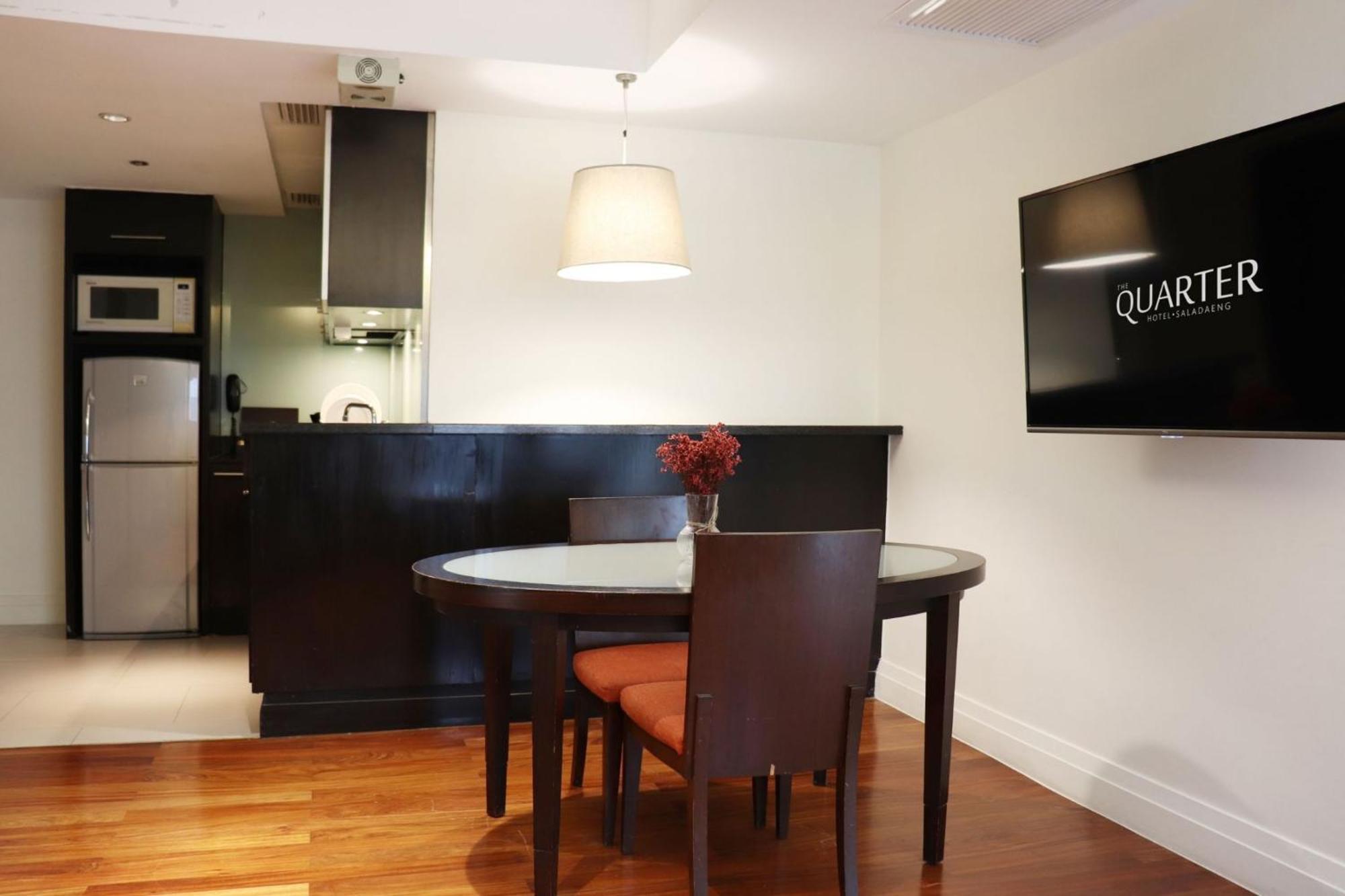 One-Bedroom Premier Apartment