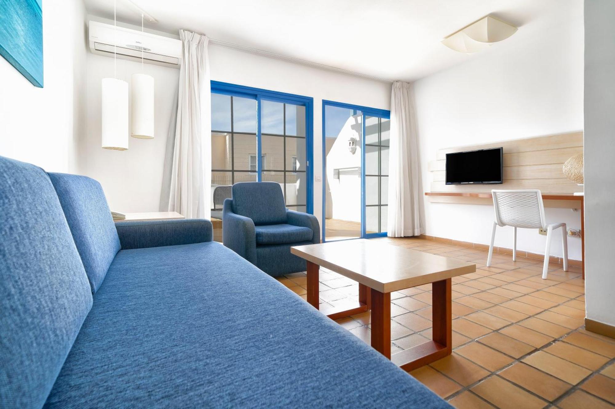 One-Bedroom Apartment Terrace