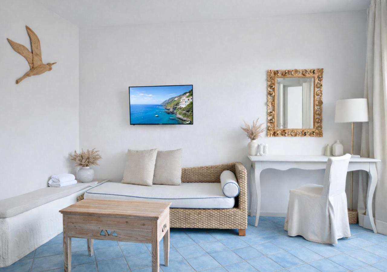 Suite mit Kingsize-Bett und Balkon