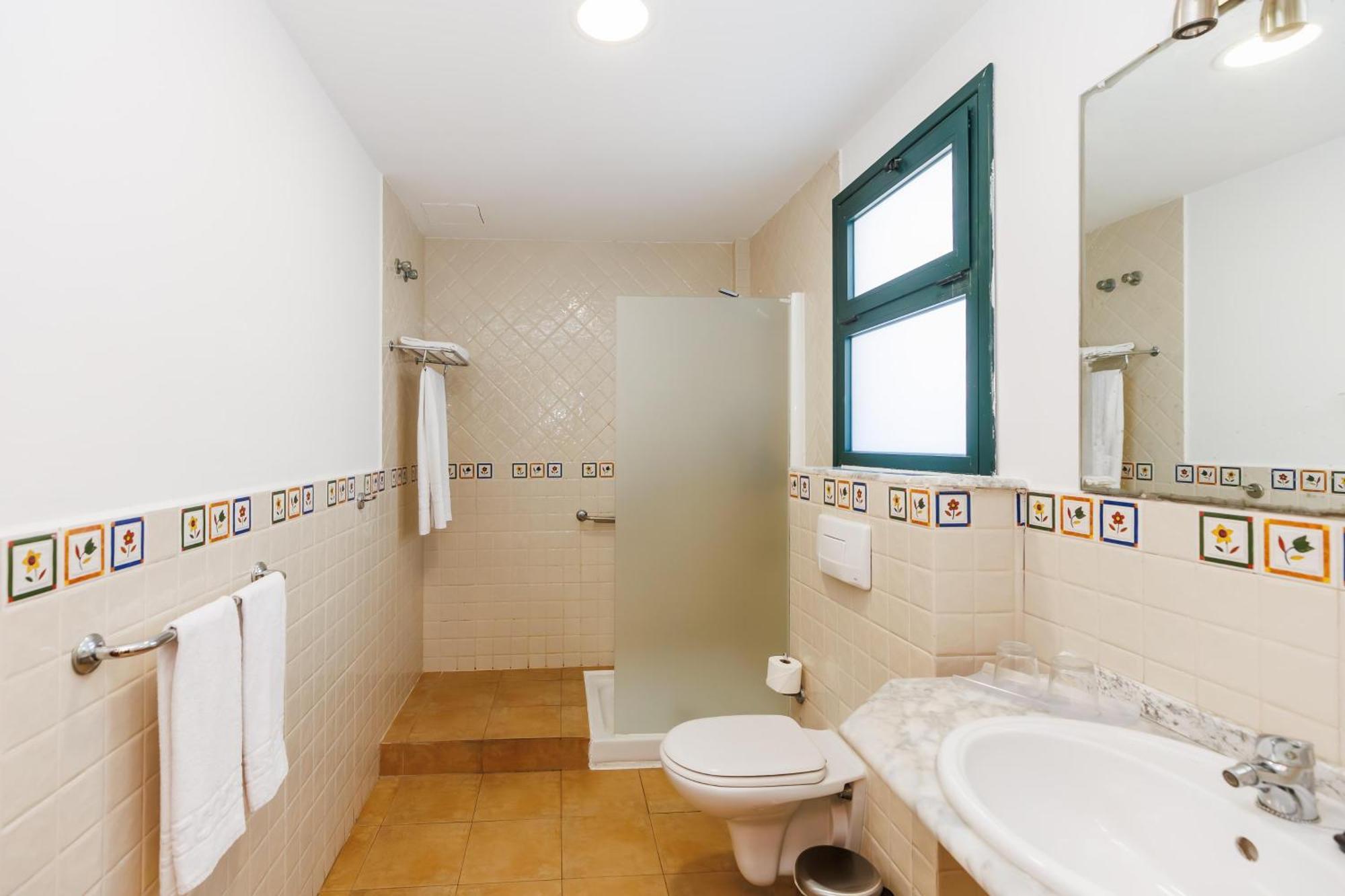 Appartamento con 2 Camere da Letto