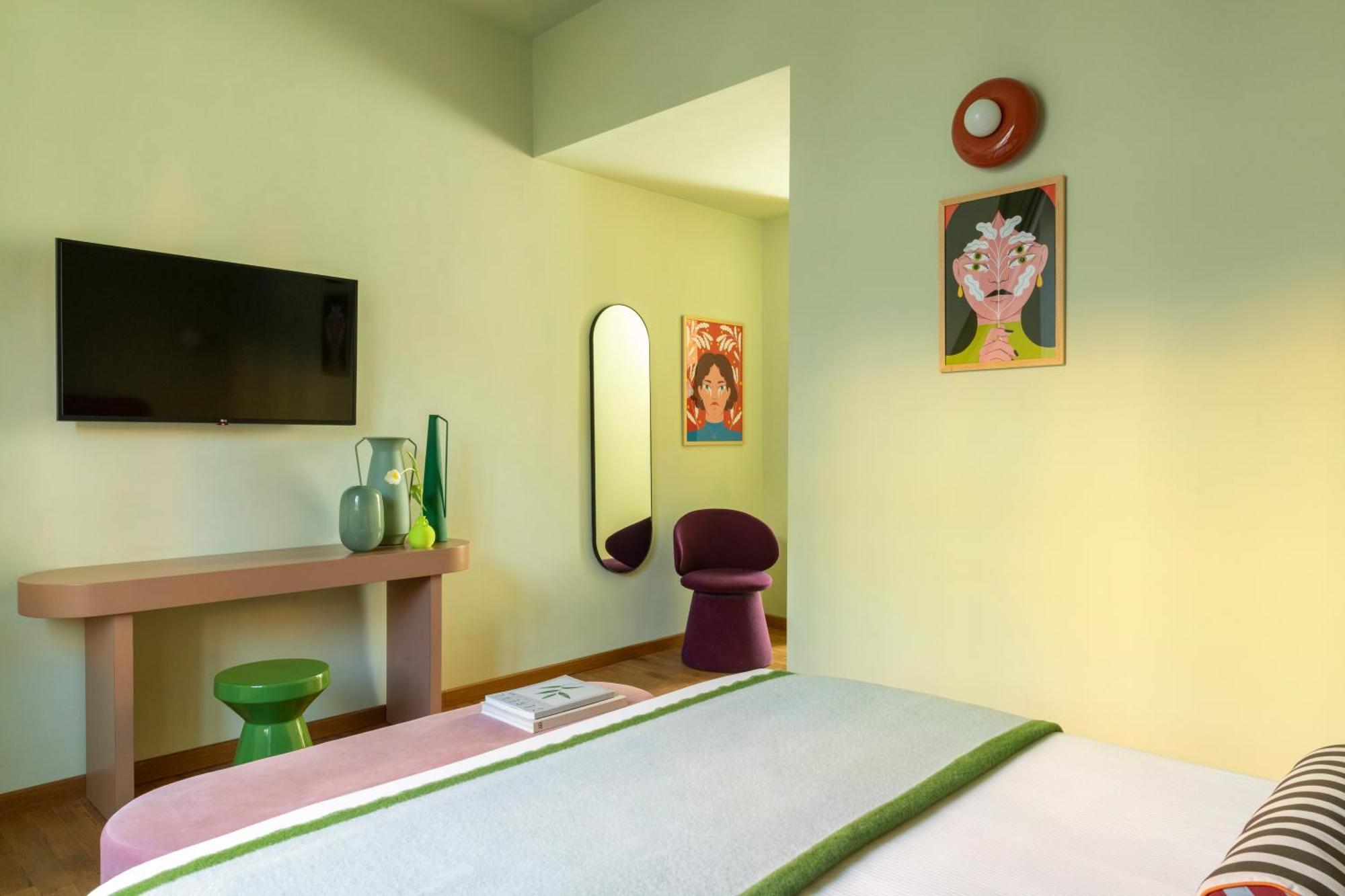 Deluxe Double or Twin Room Annex