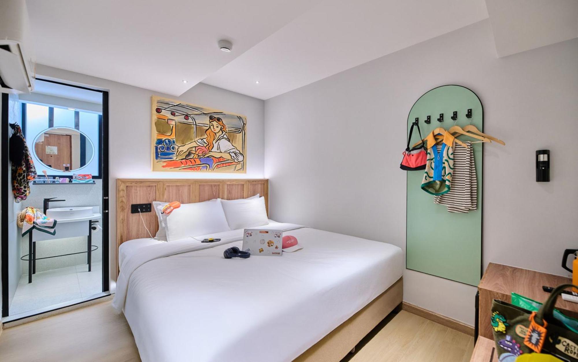 Superior King Room