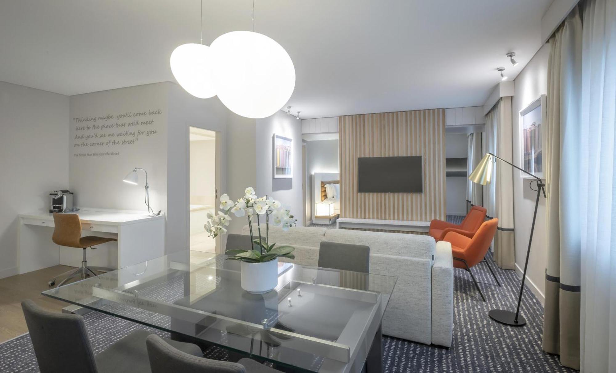 One-Bedroom King Suite with River View,1758331140:JPEG