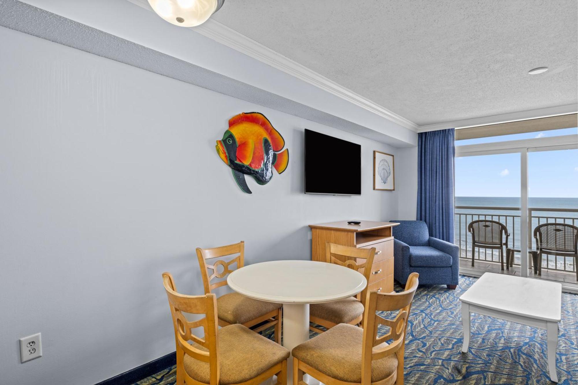 Oceanfront One Bedroom Suite