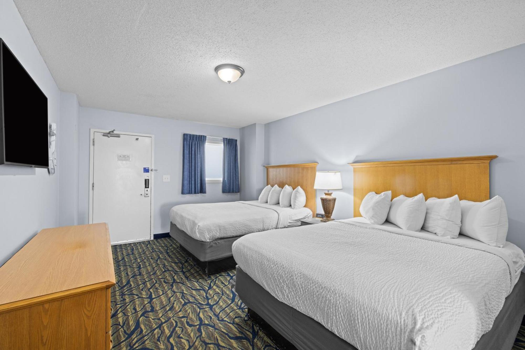 Oceanfront One Bedroom Suite