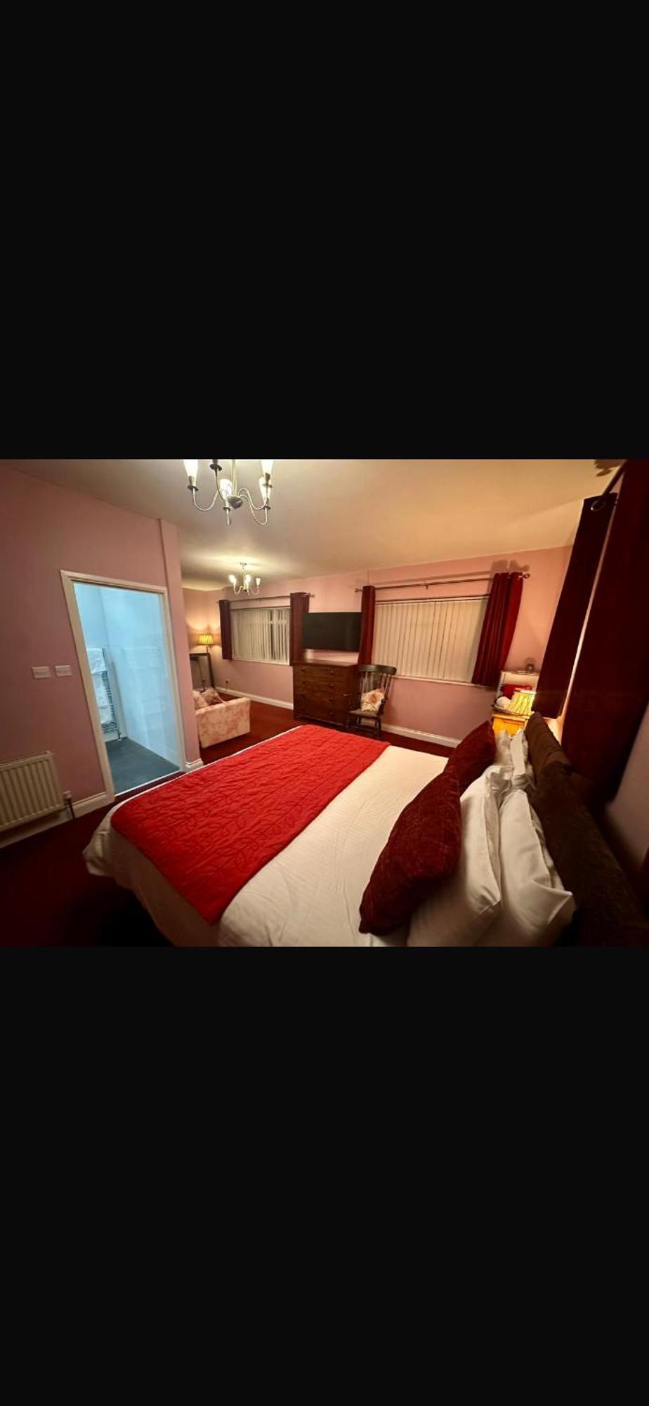 Superior King Room