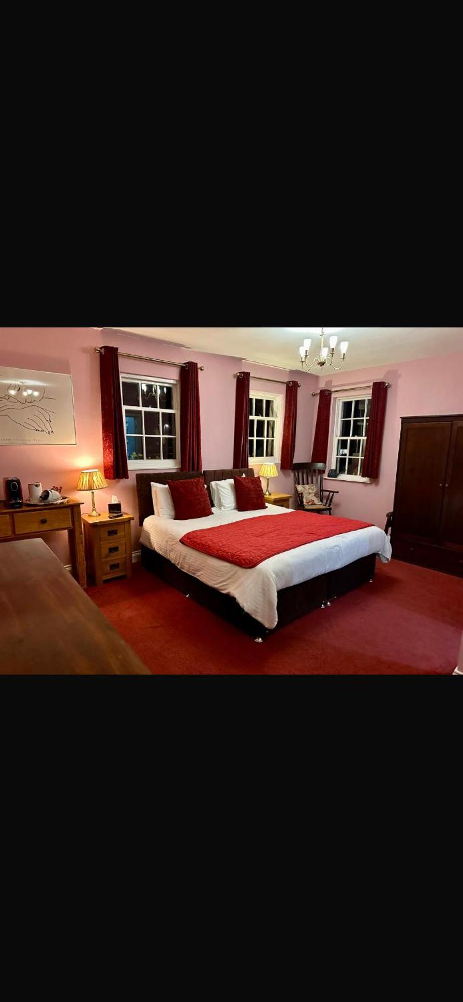 Superior King Room