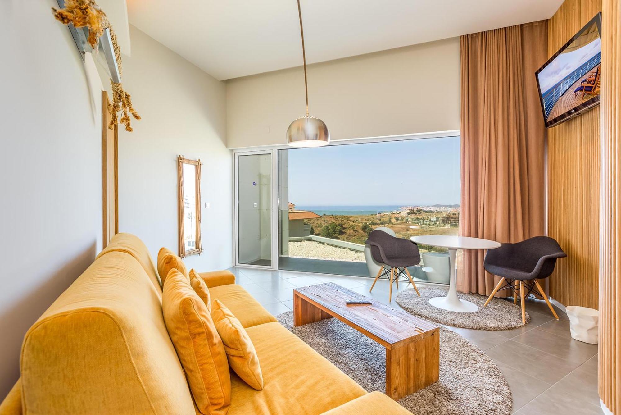 One-Bedroom King Suite,1758341474:JPEG
