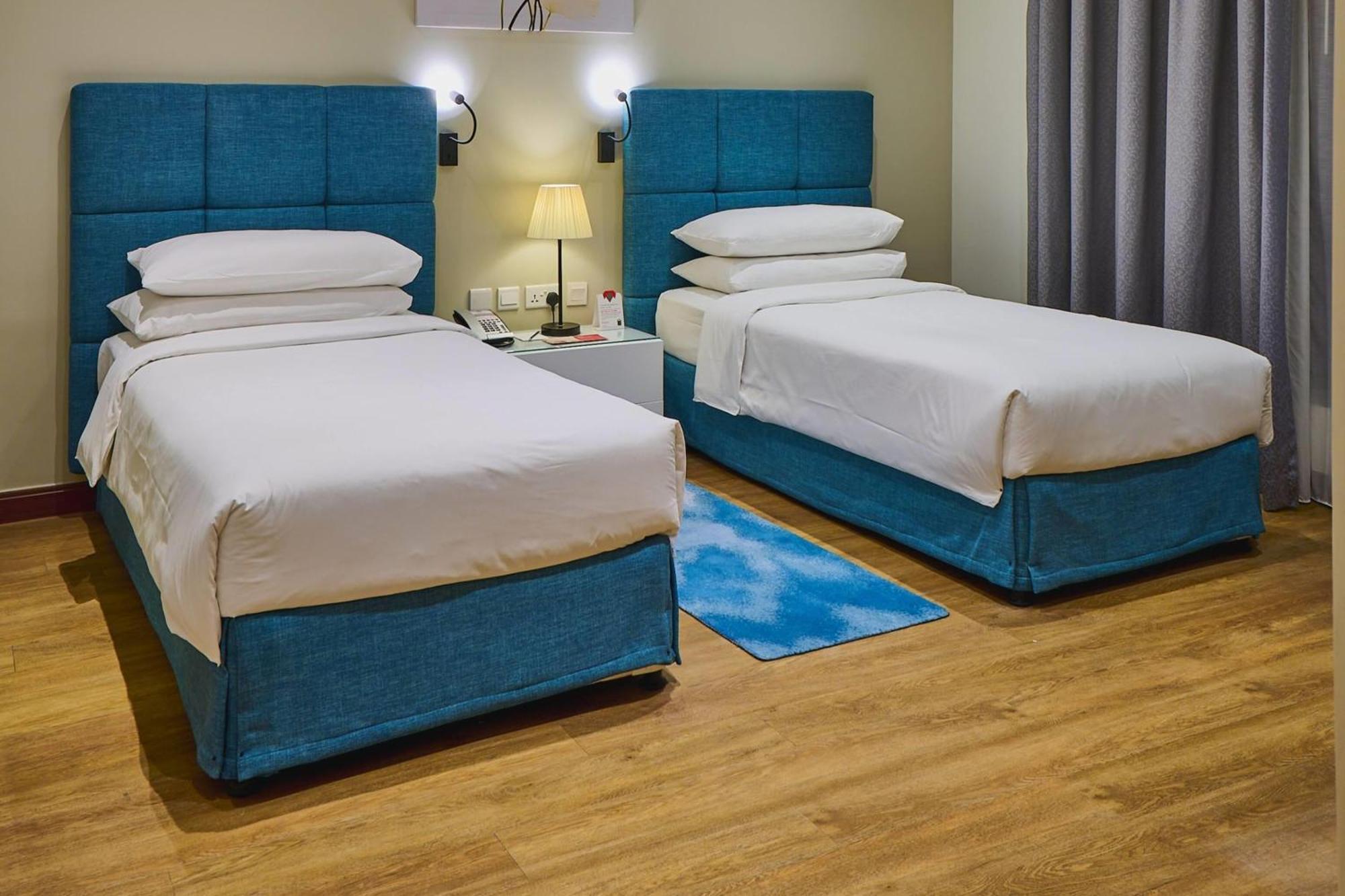 Deluxe Twin Room City View
