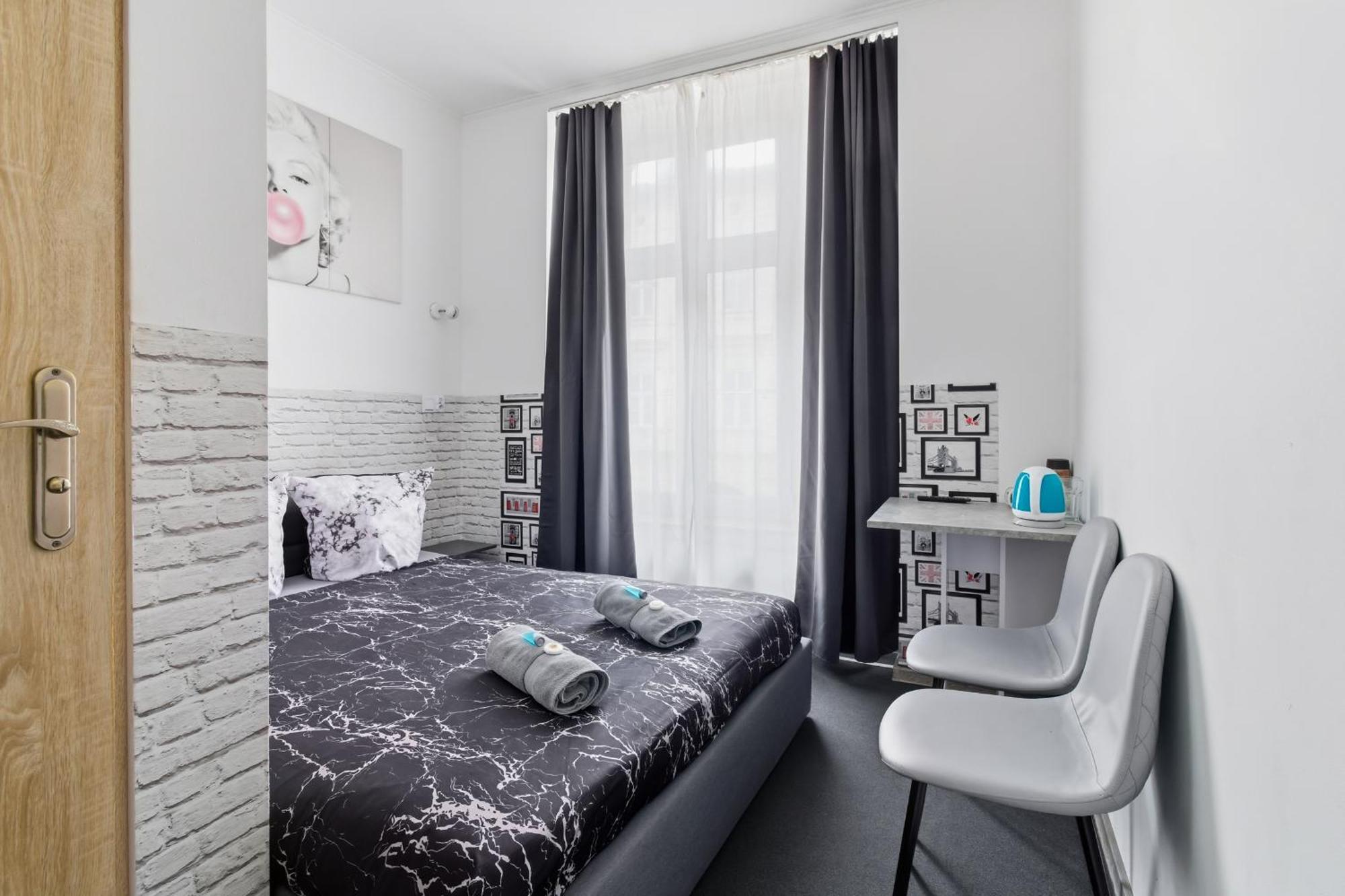 Deluxe Single Room
