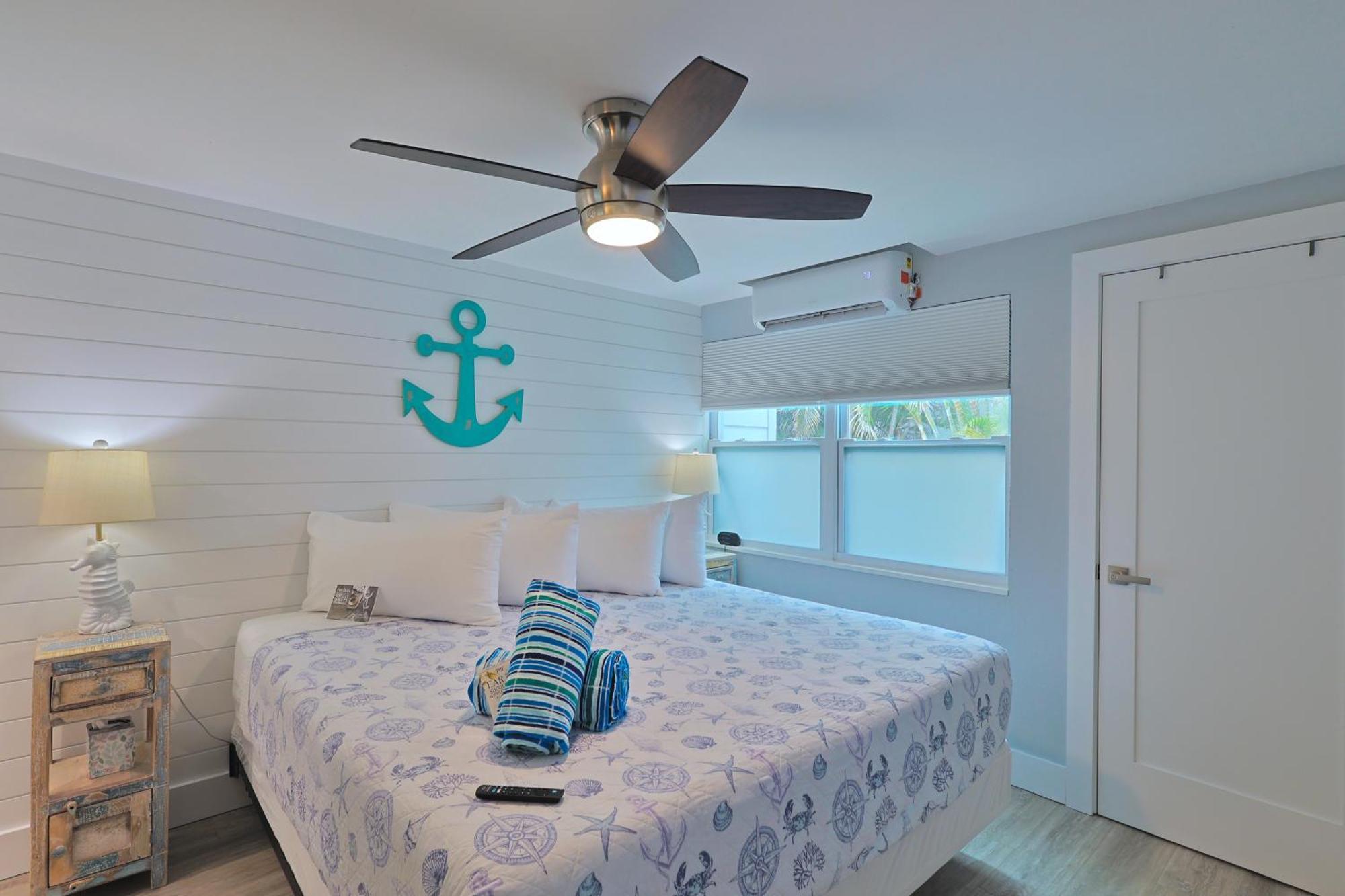 Luxury One-Bedroom Apartment