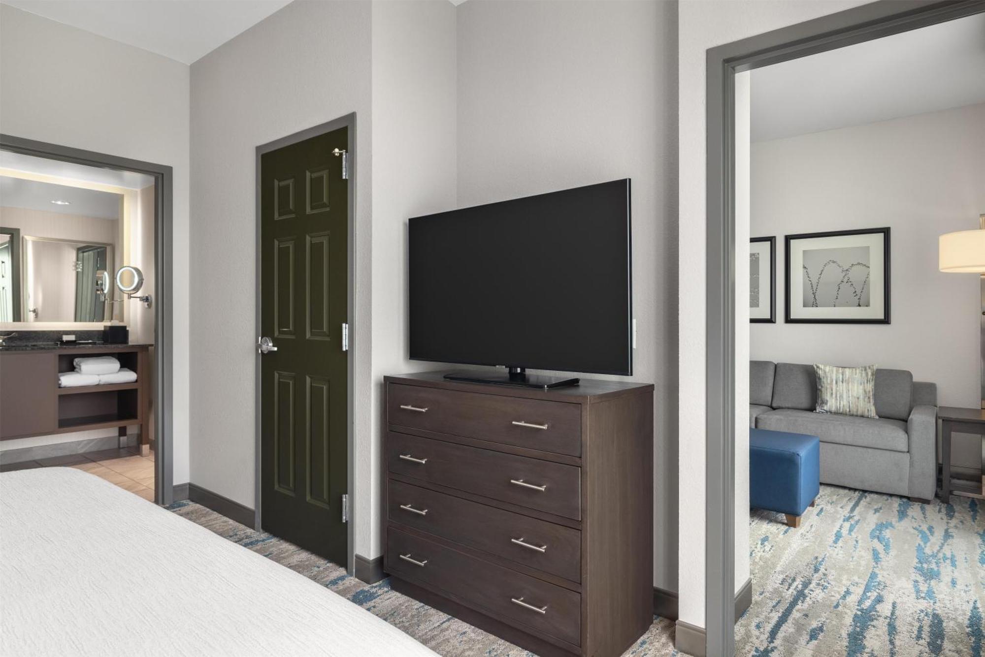Two-Room King Suite
