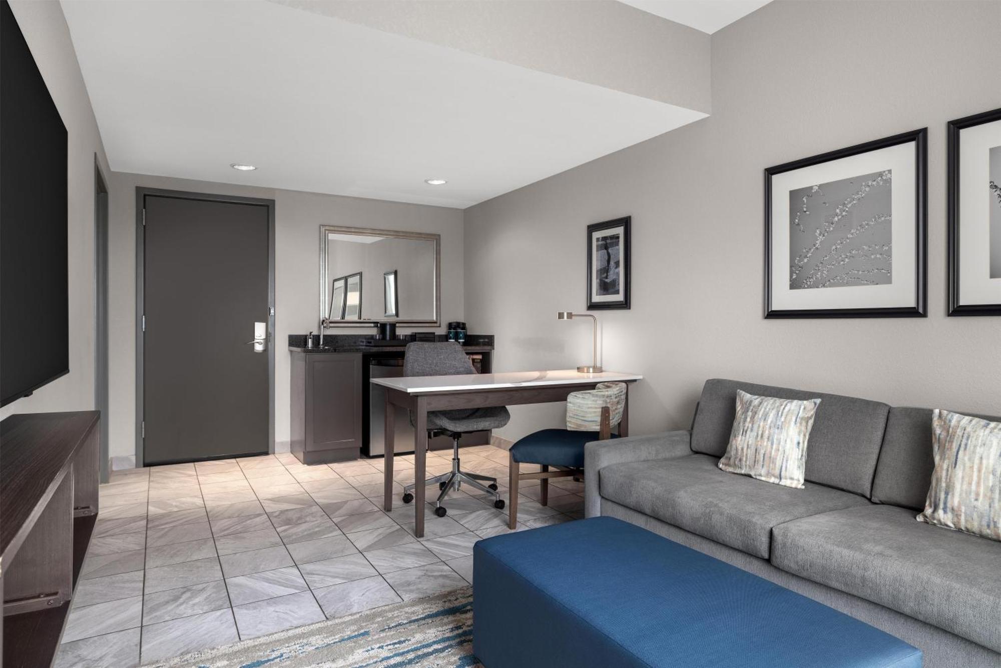 Two-Room King Suite