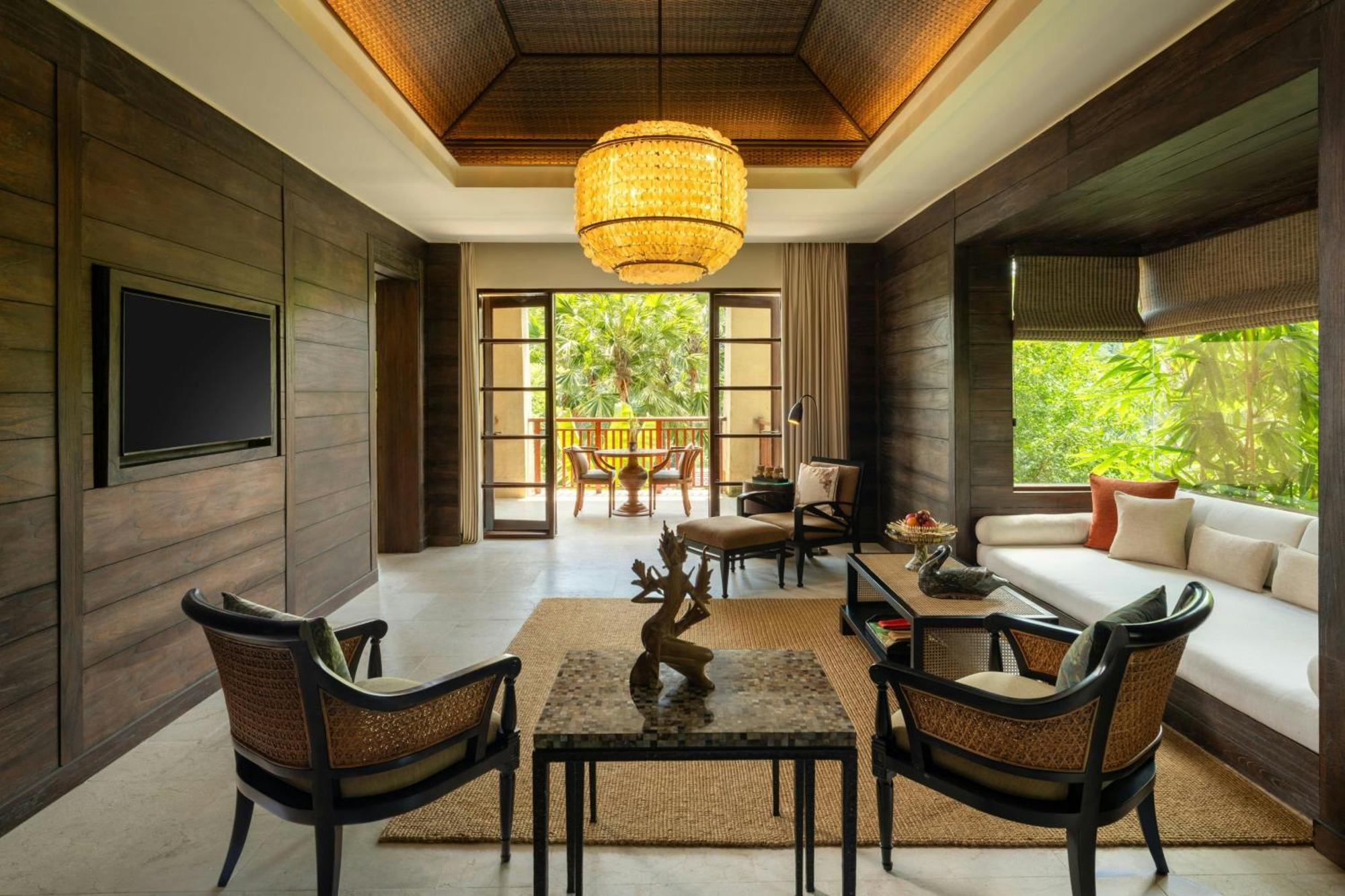Mandapa Suite 1 Bedroom Larger Suite 1 King Resort view