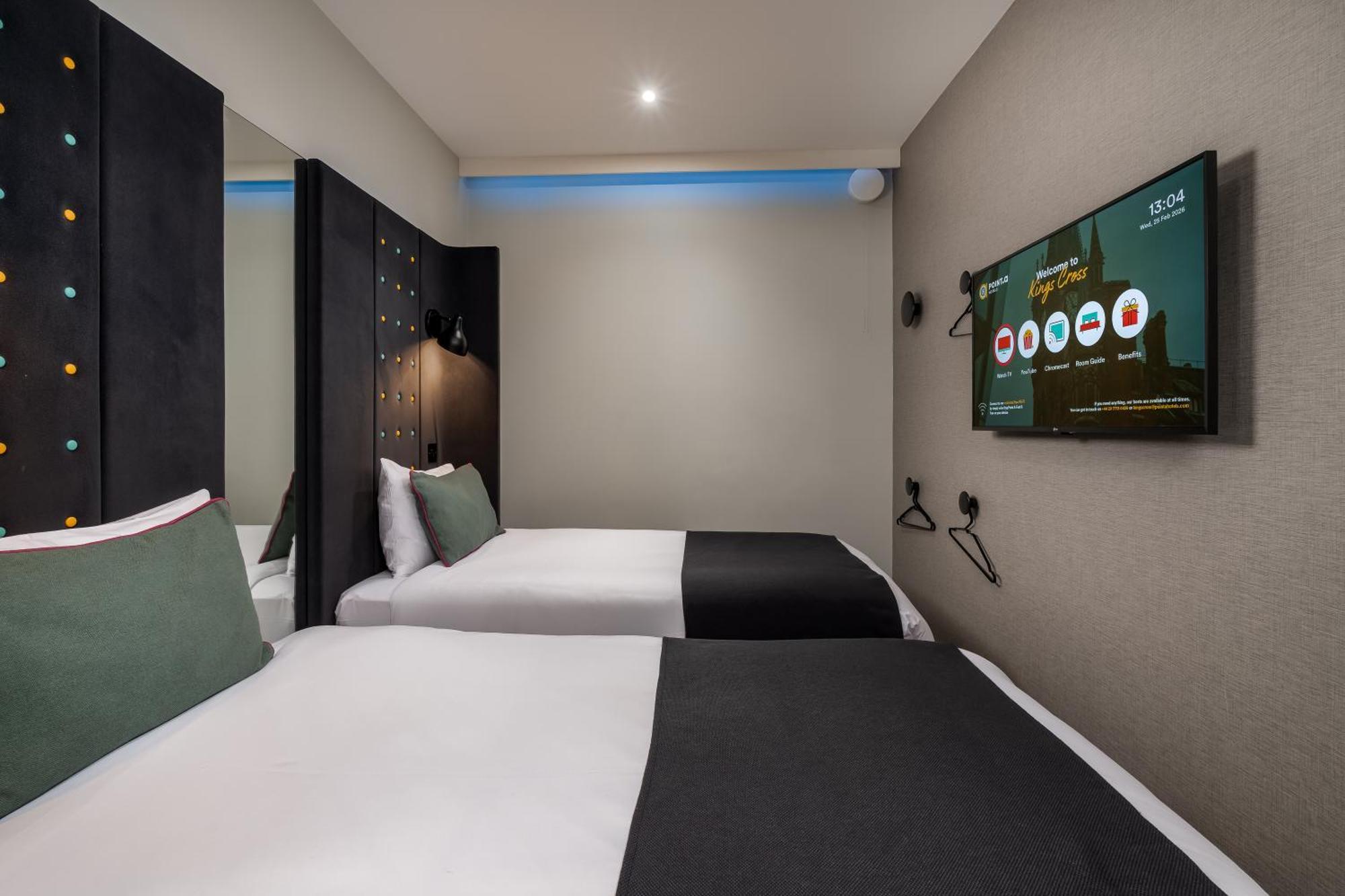 Cosy Twin Room no Window