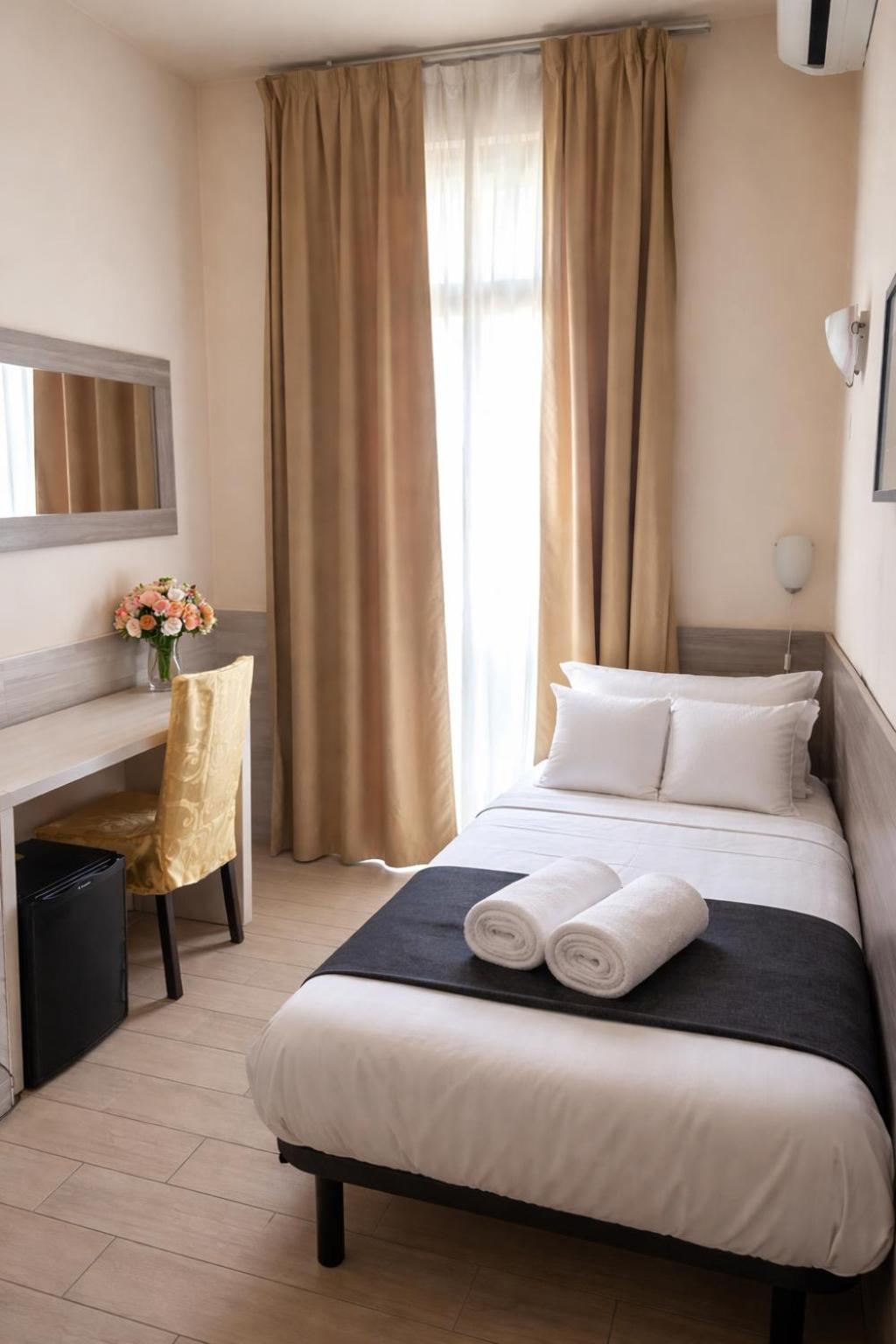 Economy Single Room