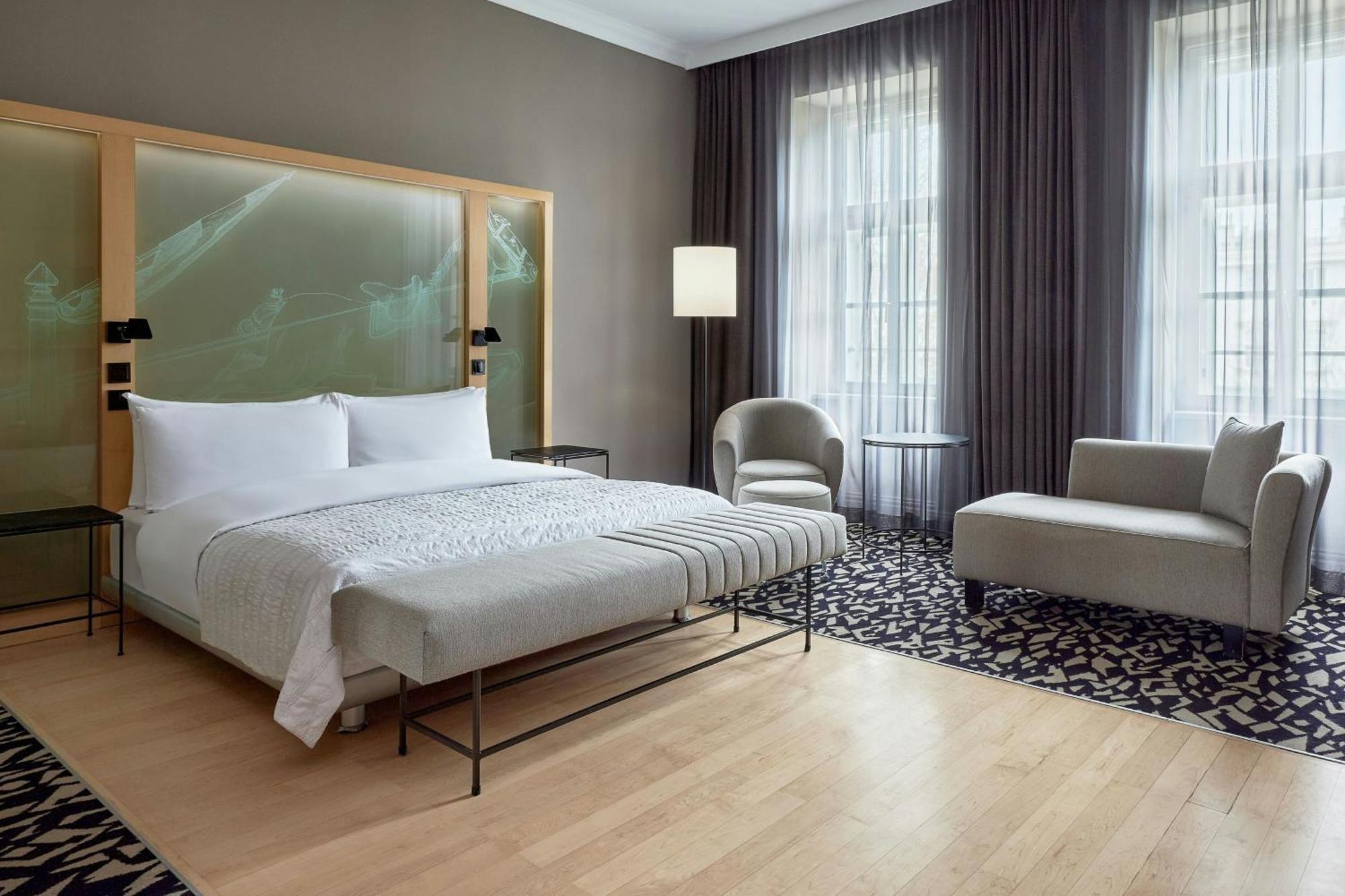Executive Room City View