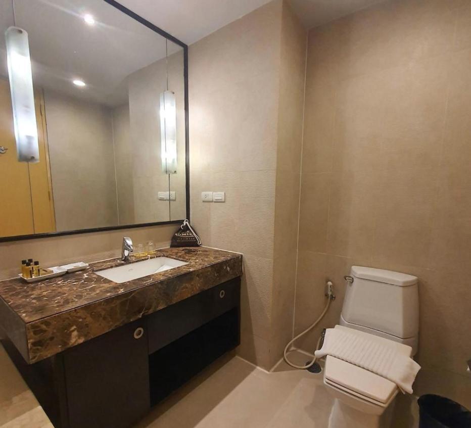 Premier Studio Plus