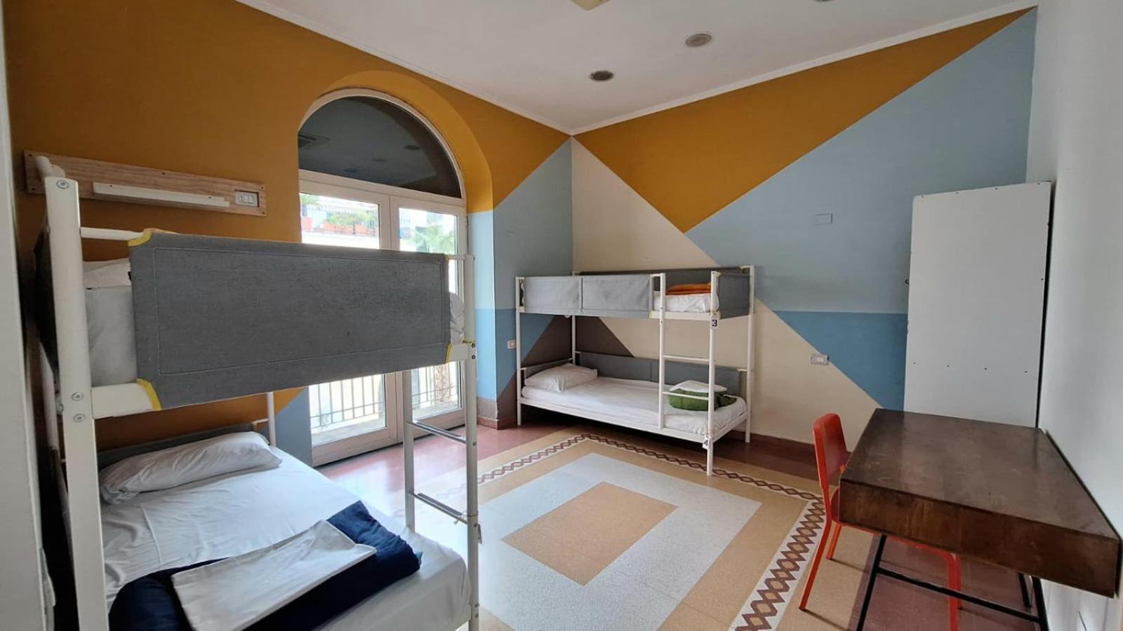 Bed 4-Bed Mixed Dormitory Room En suite Bathroom