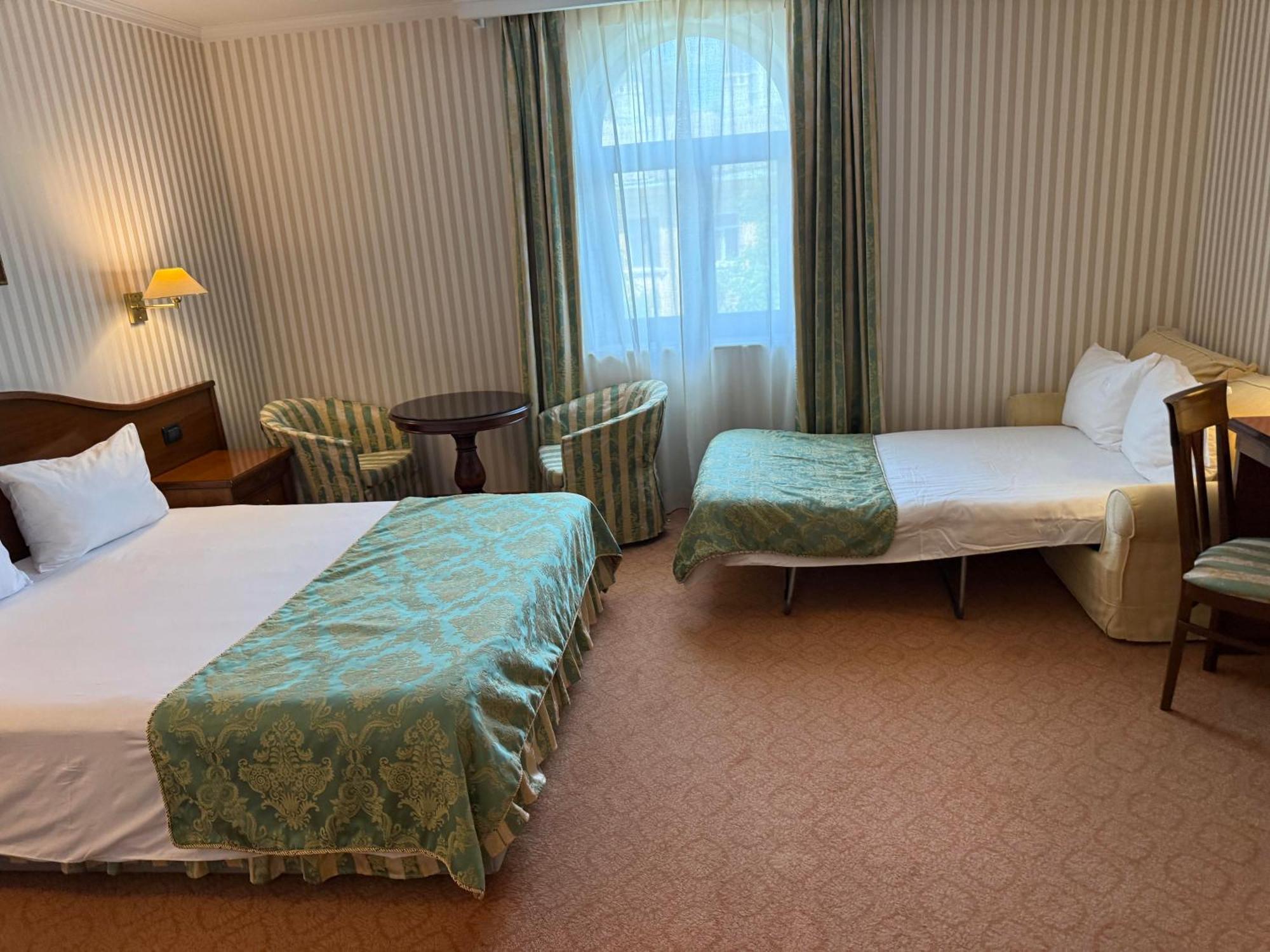 Junior Suite