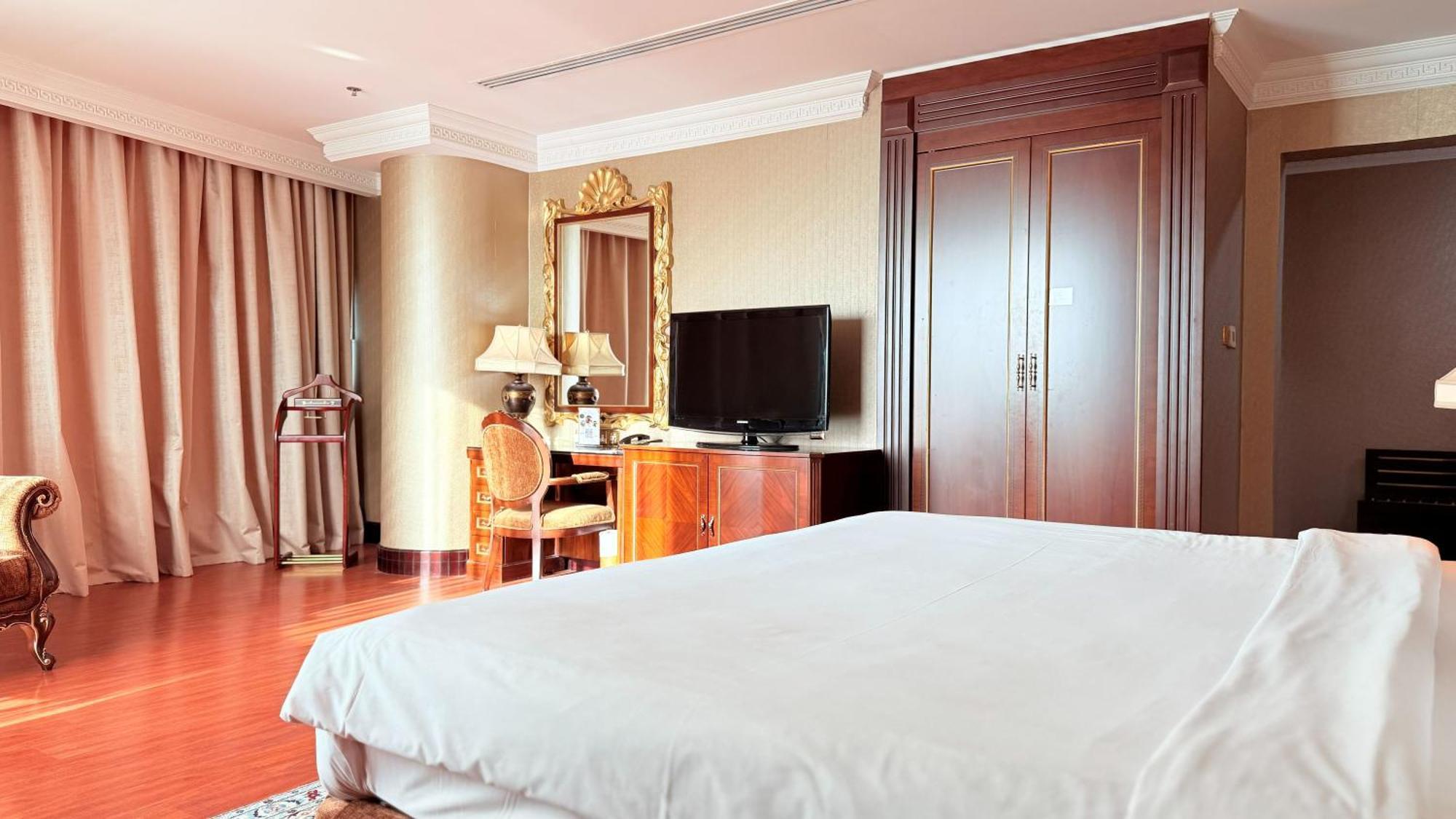 Ambassador Suite