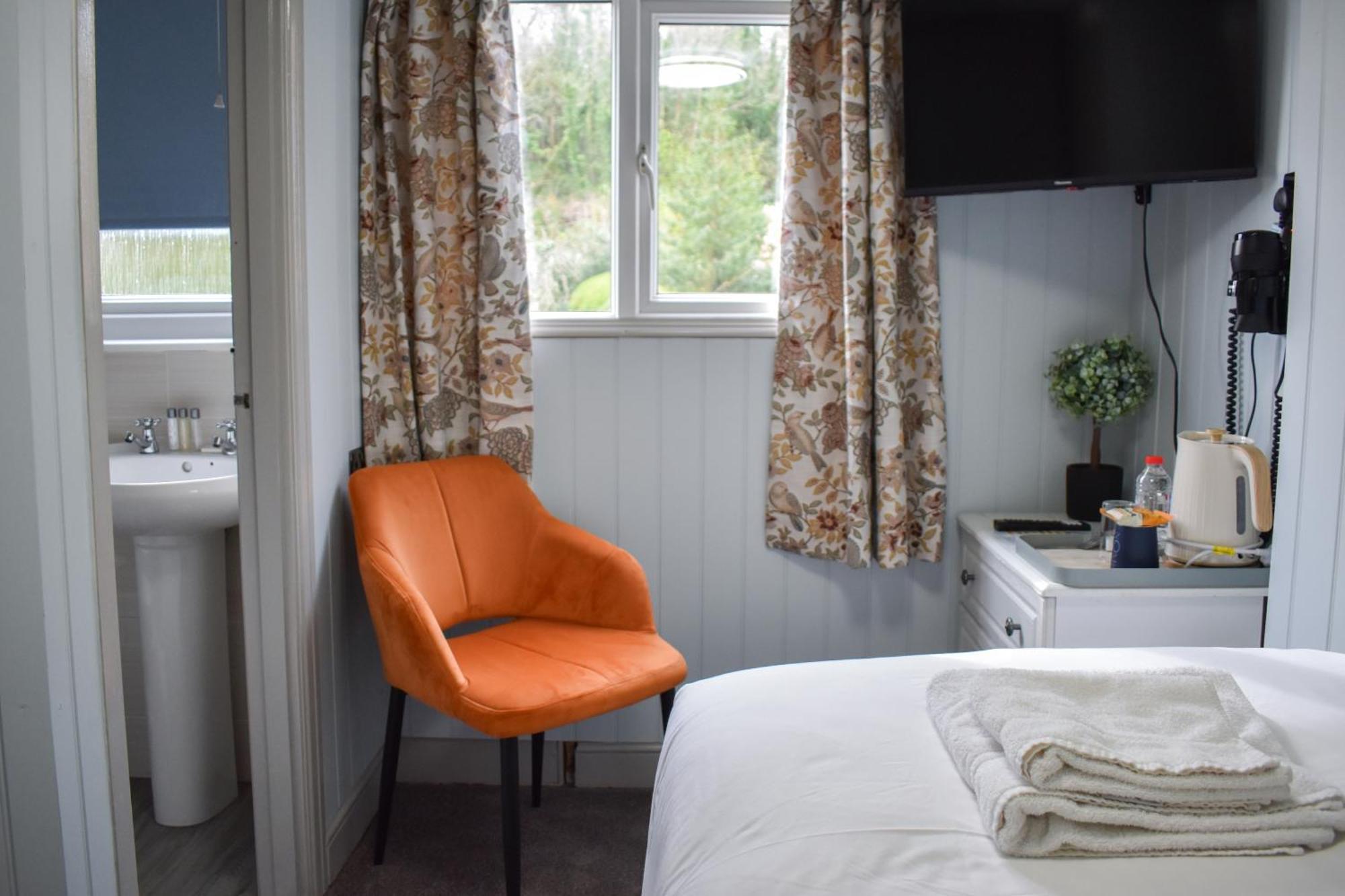 Small Single Room
