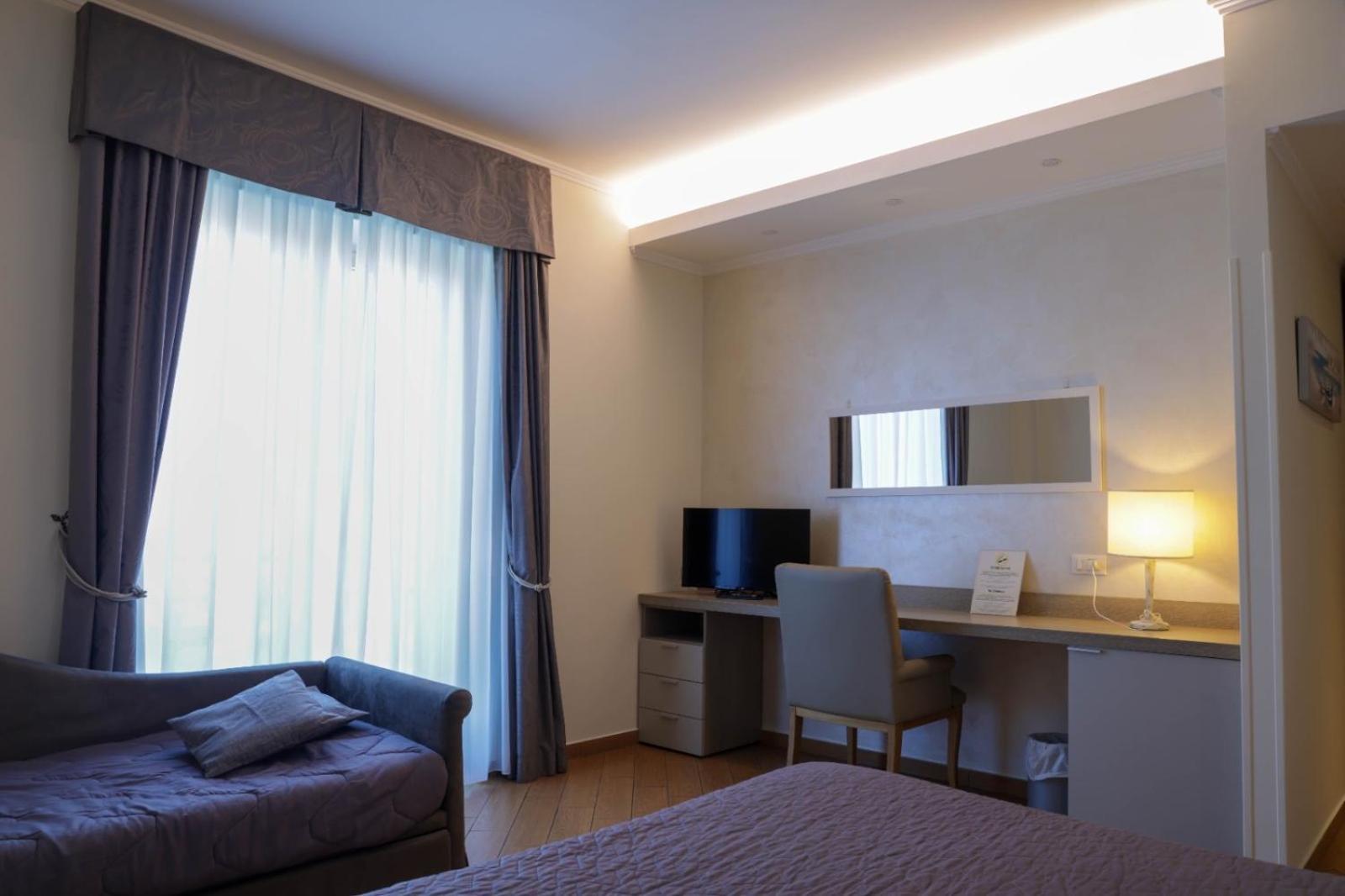 Deluxe Junior Suite
