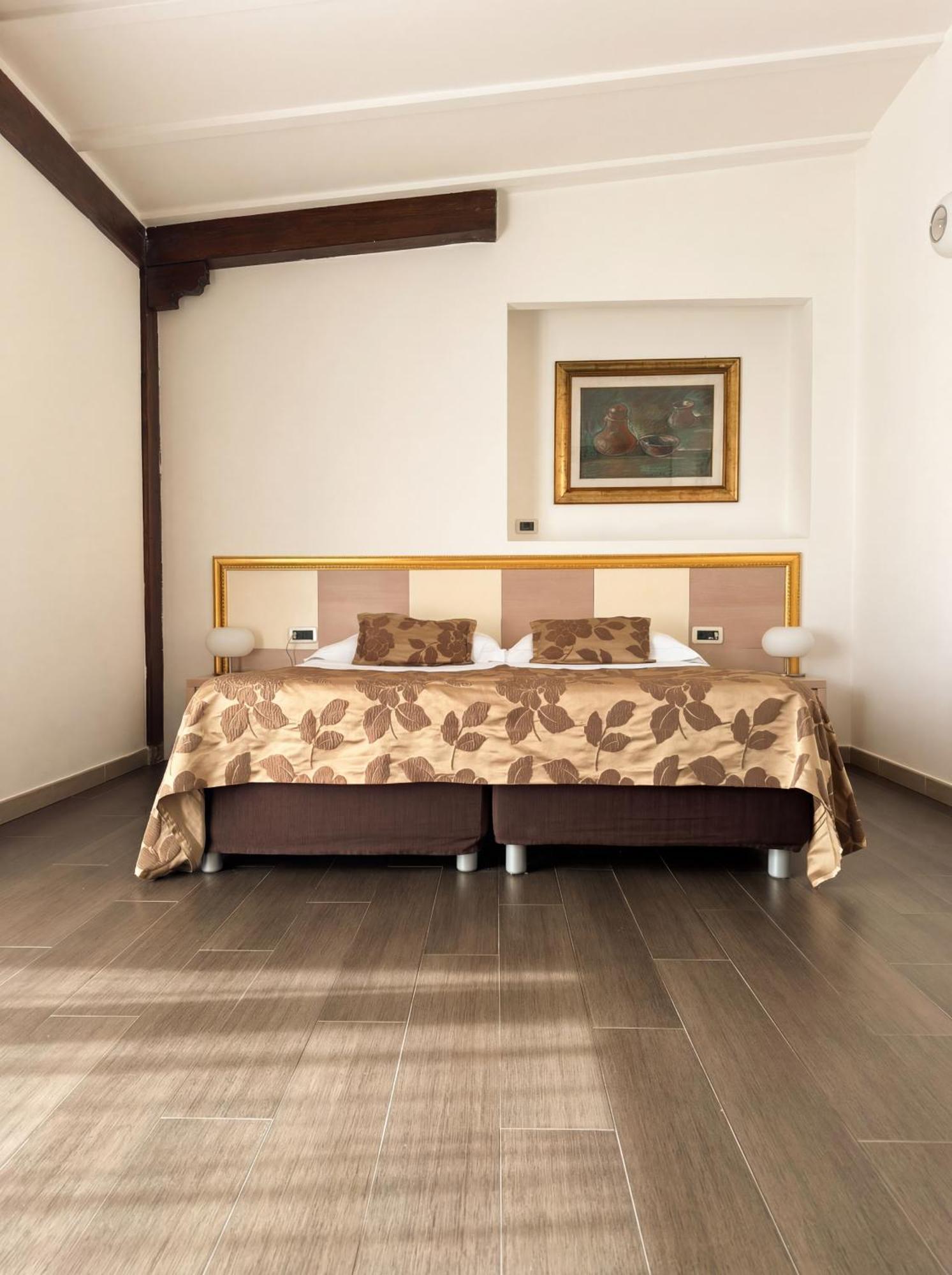 Deluxe Double Room Terrace