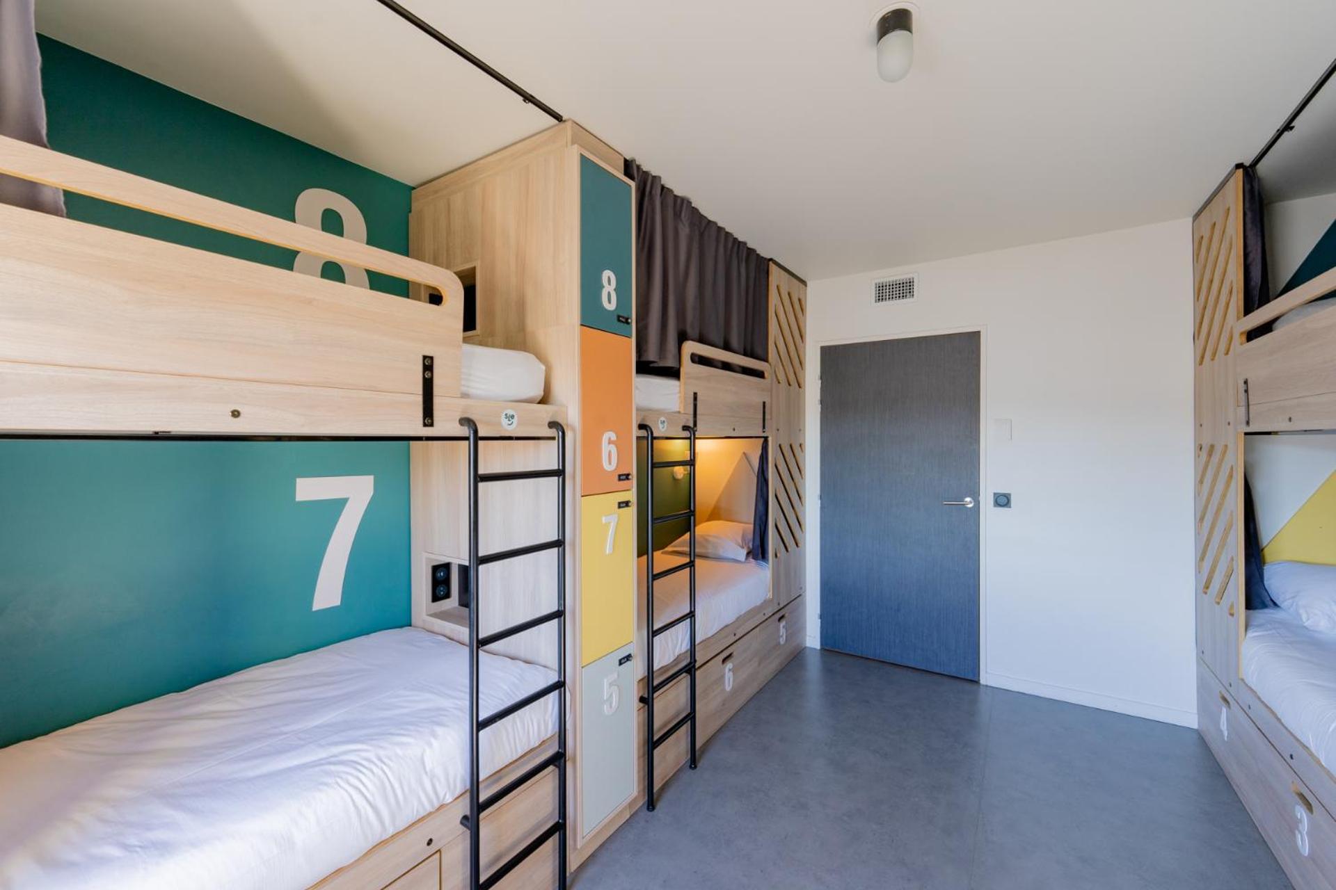 Bed 6-Bed Mixed Dormitory Room