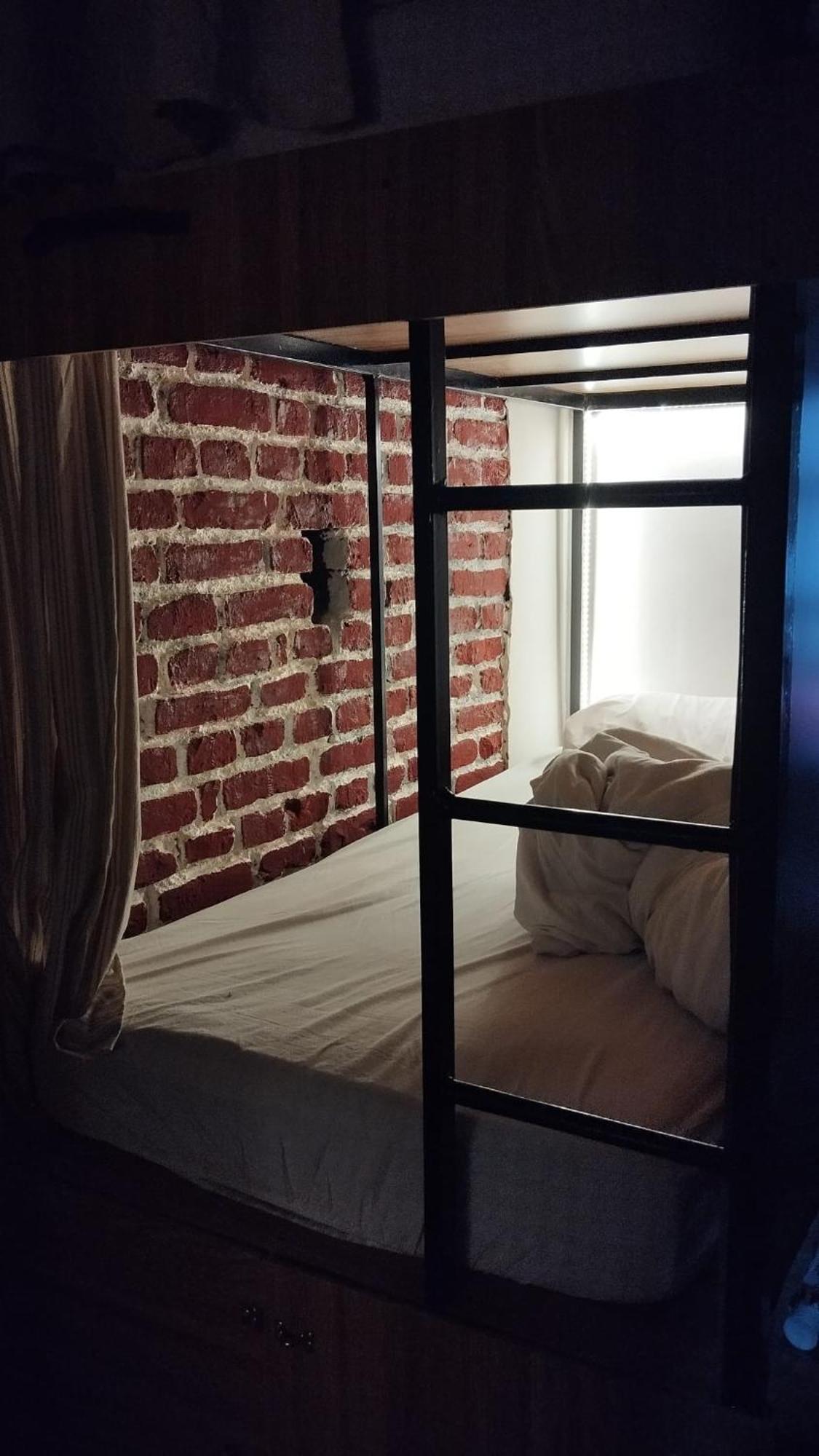 Bed 10-Bed Mixed Dormitory Room