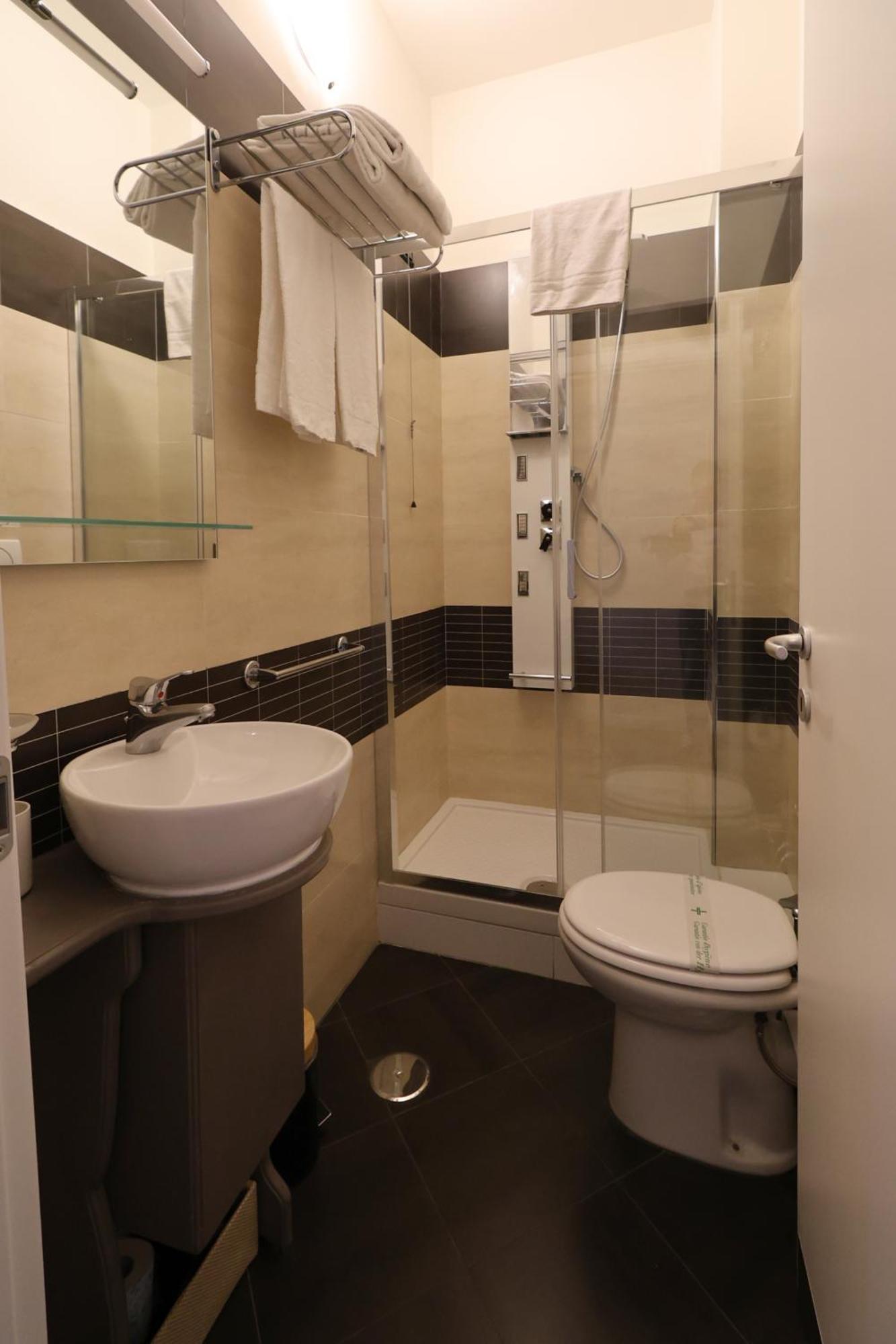 Deluxe Double Room City View