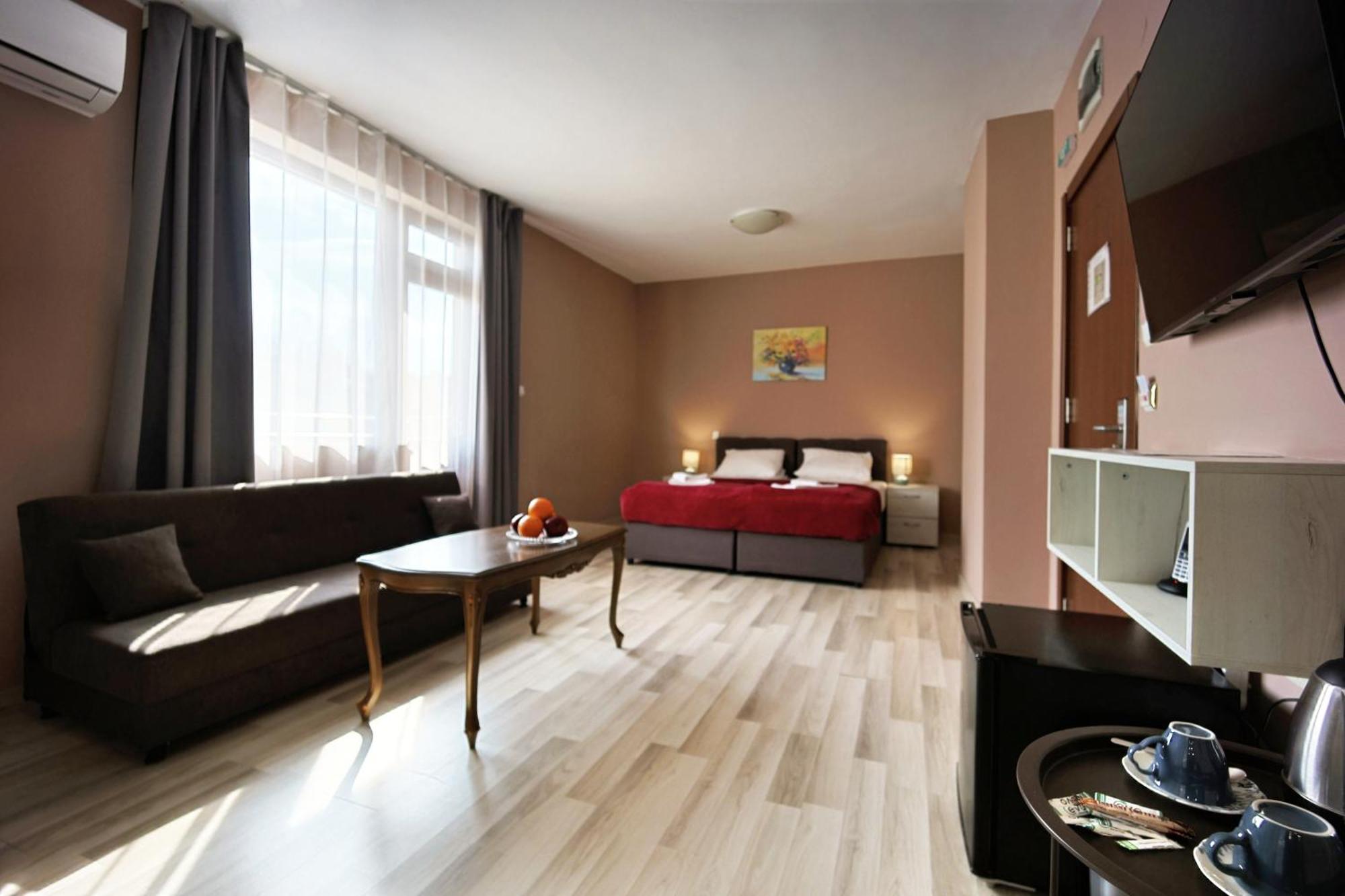 Superior Queen Room