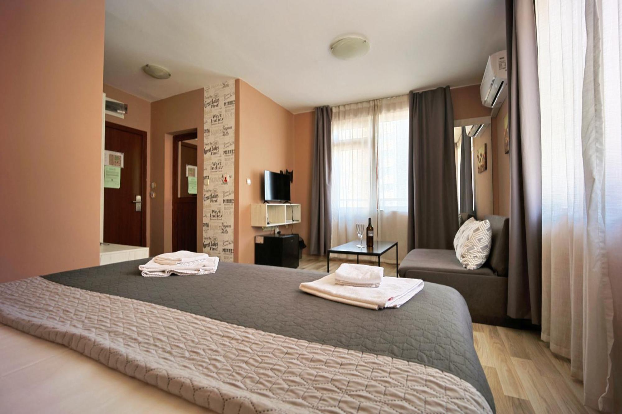Superior Queen Room