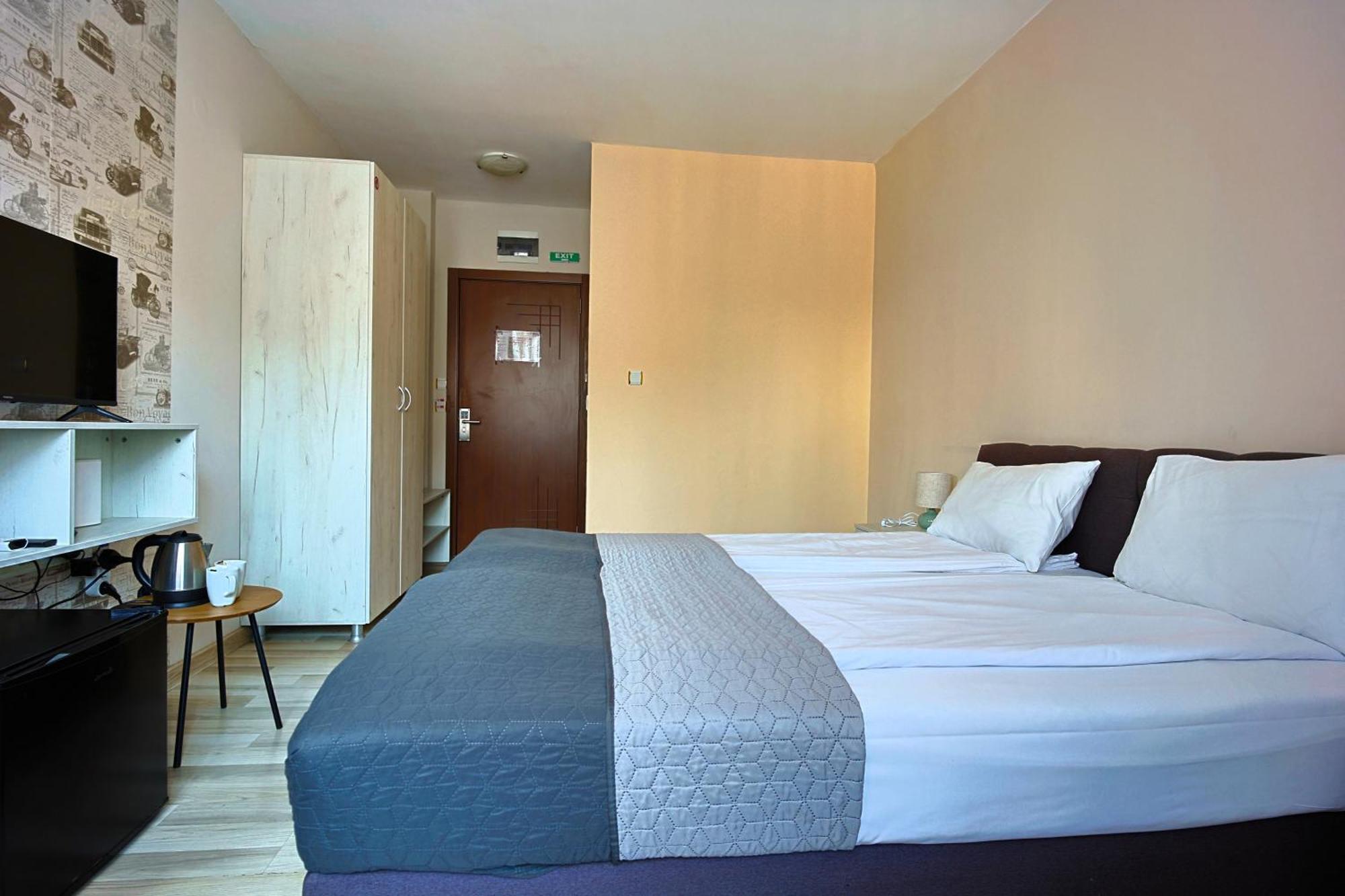 Double or Twin Room Balcony