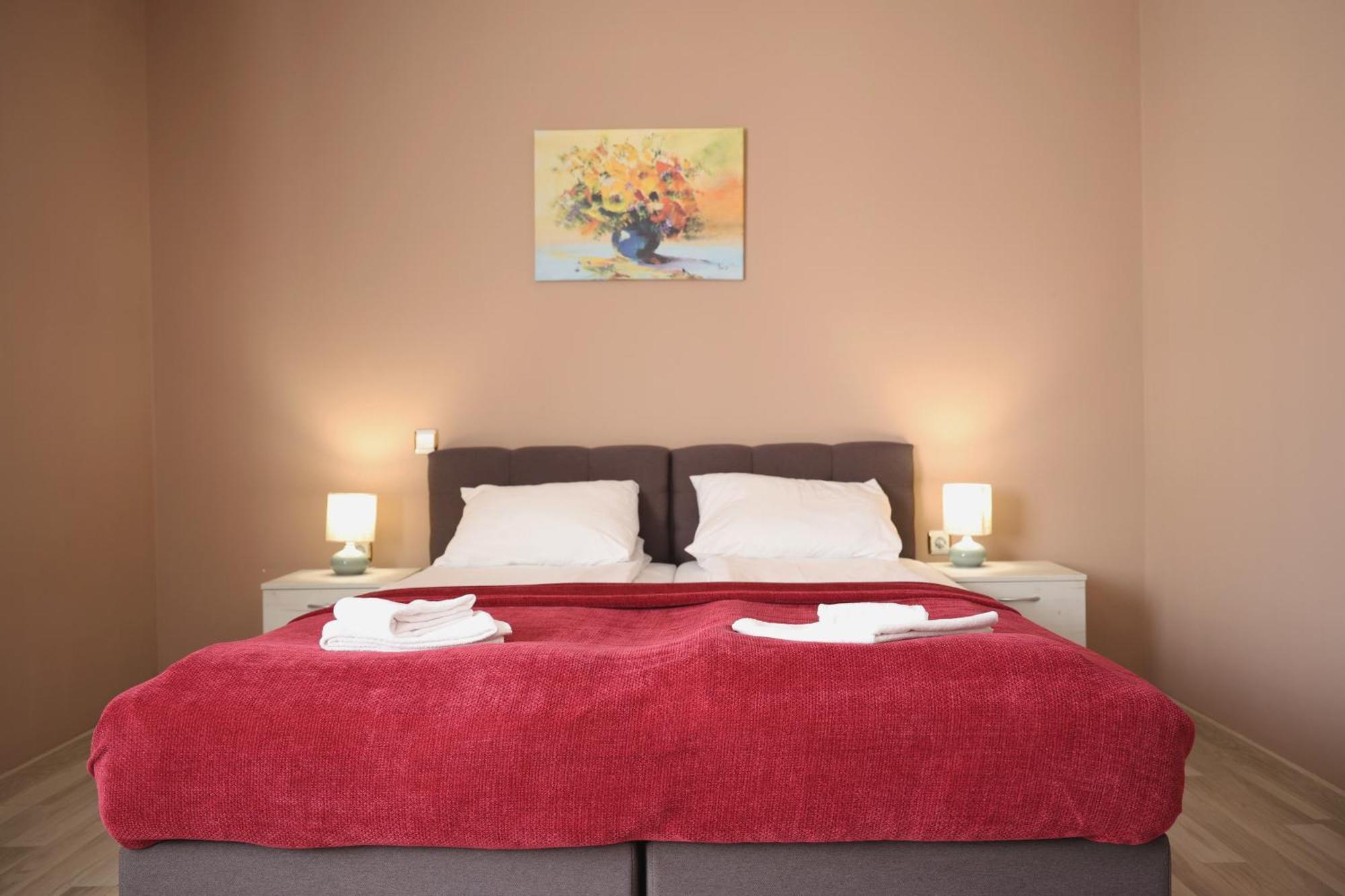 Superior Queen Room