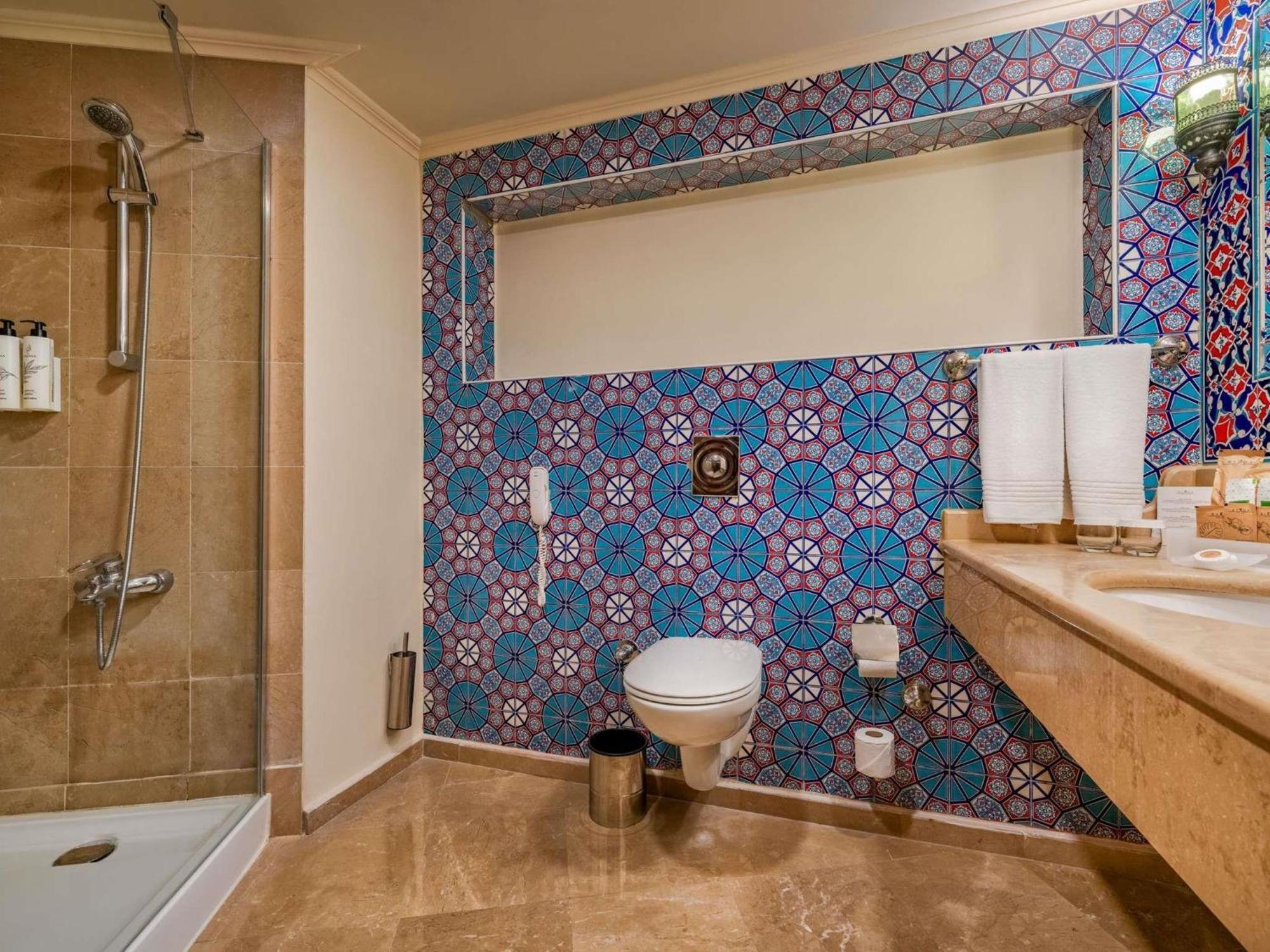 Superior Room,1766666592:JPEG