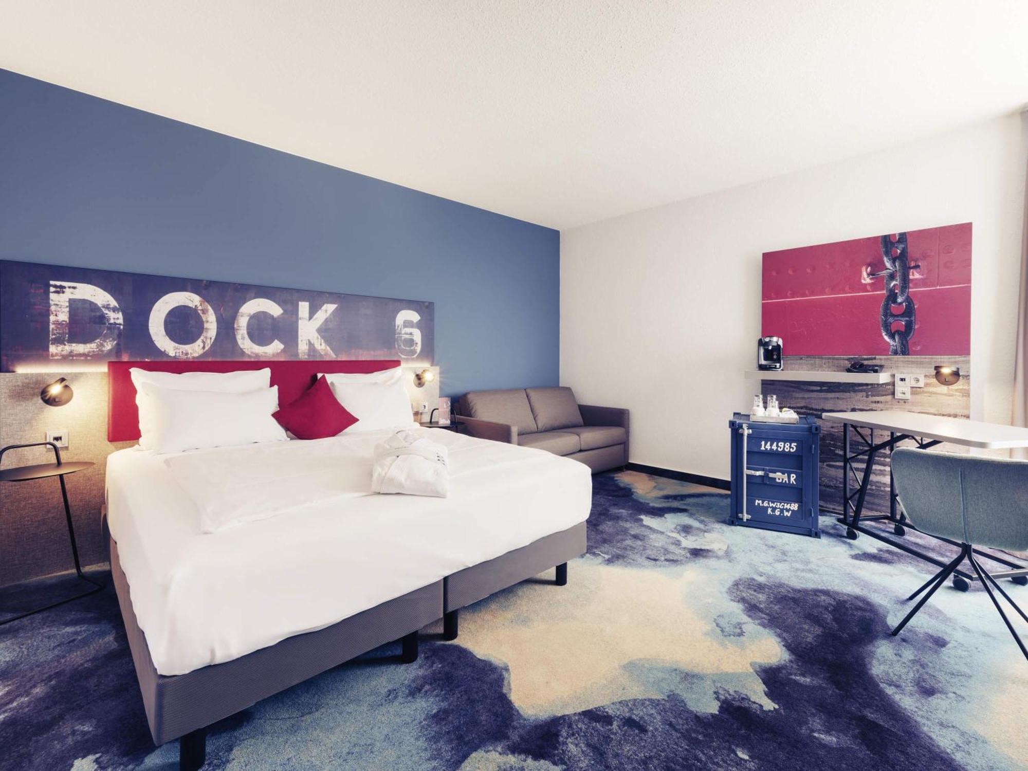 Privilege King Room Sofa quiet location Minibar ALLin
