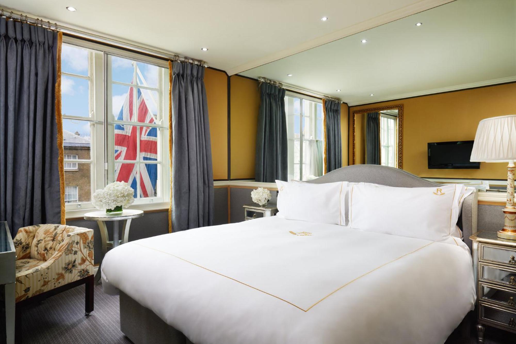 Royal Mews View Classic Double