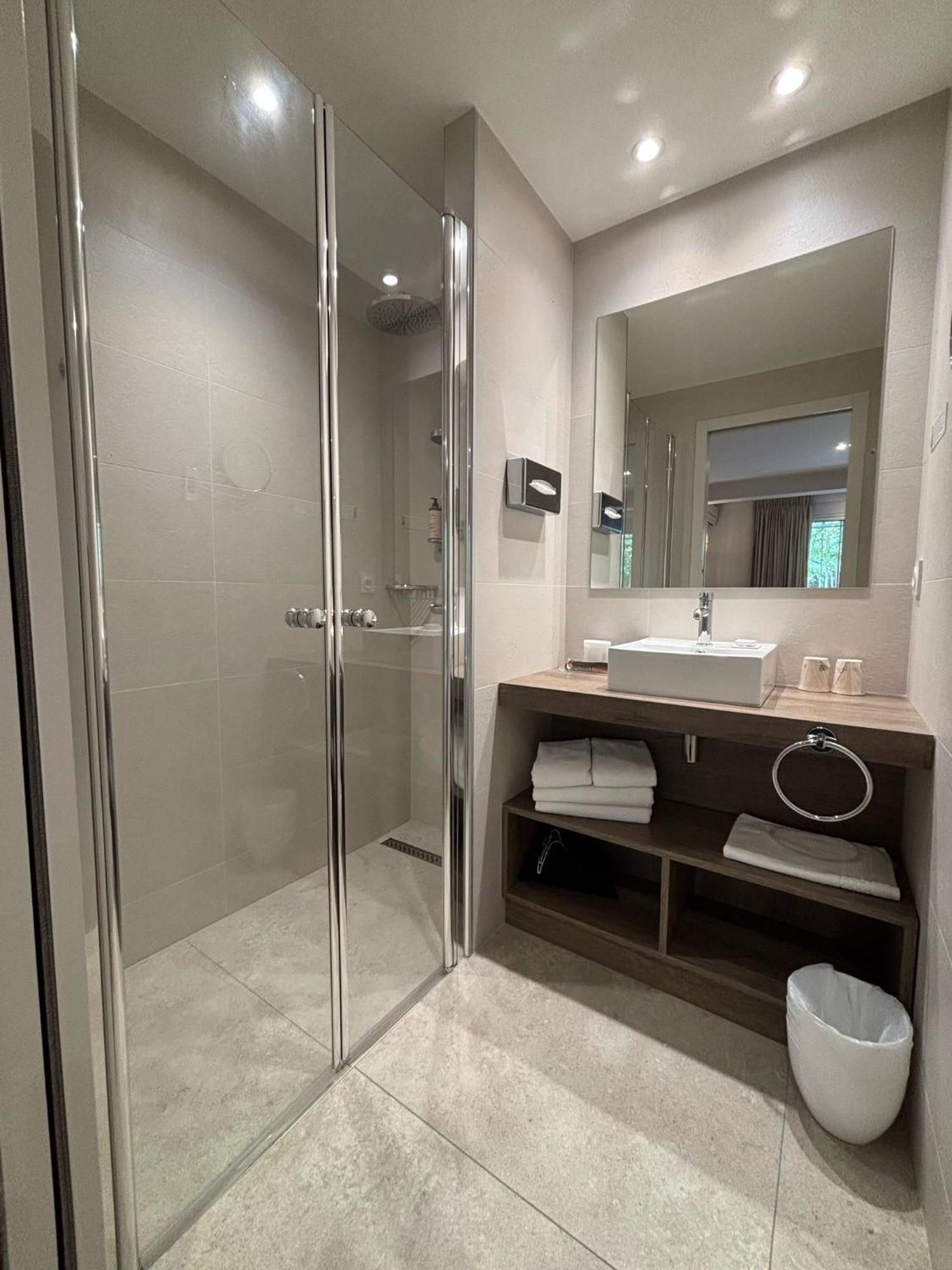 Suite Terrace Spa Access