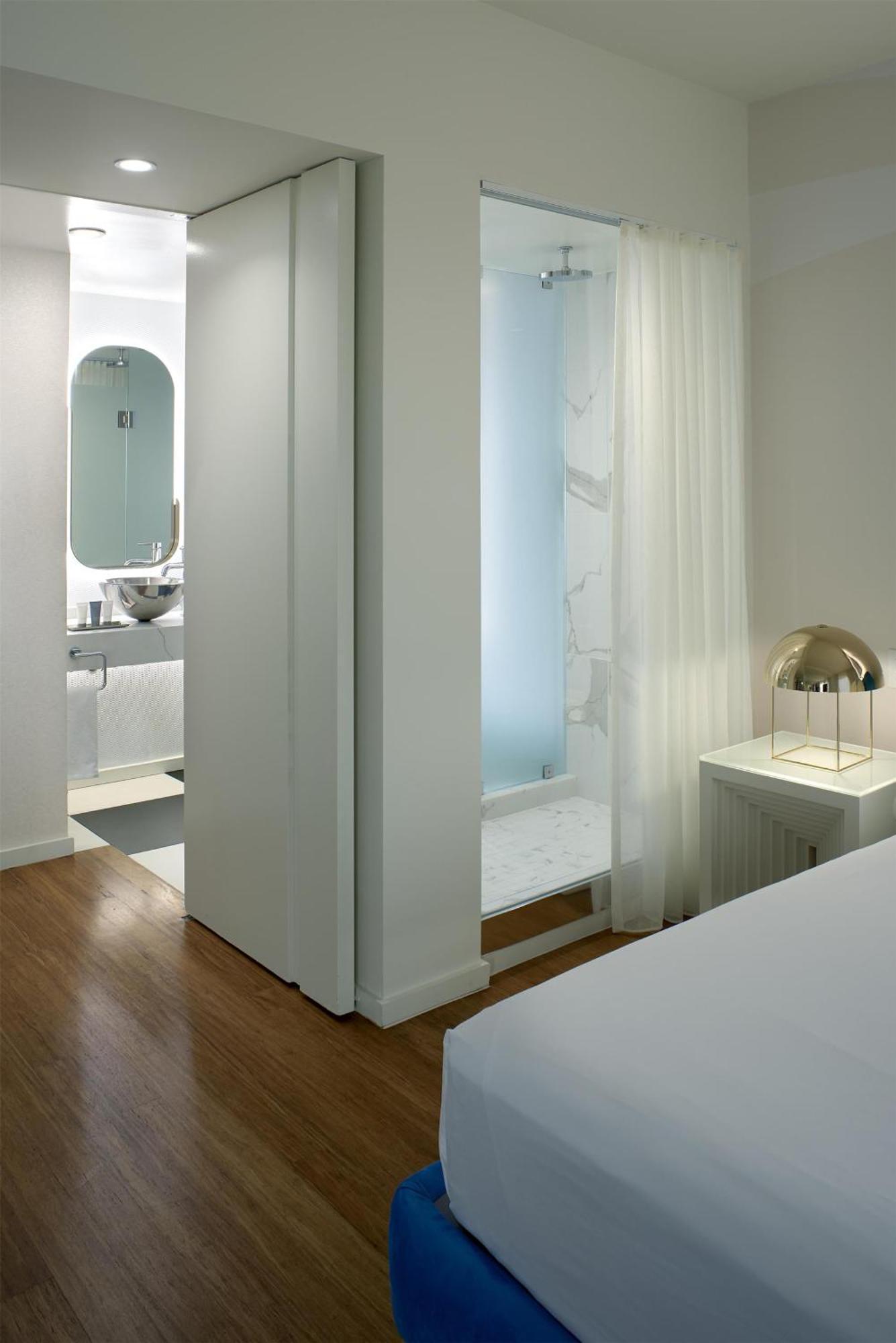 Deluxe King Studio Suite,1765161262:JPEG