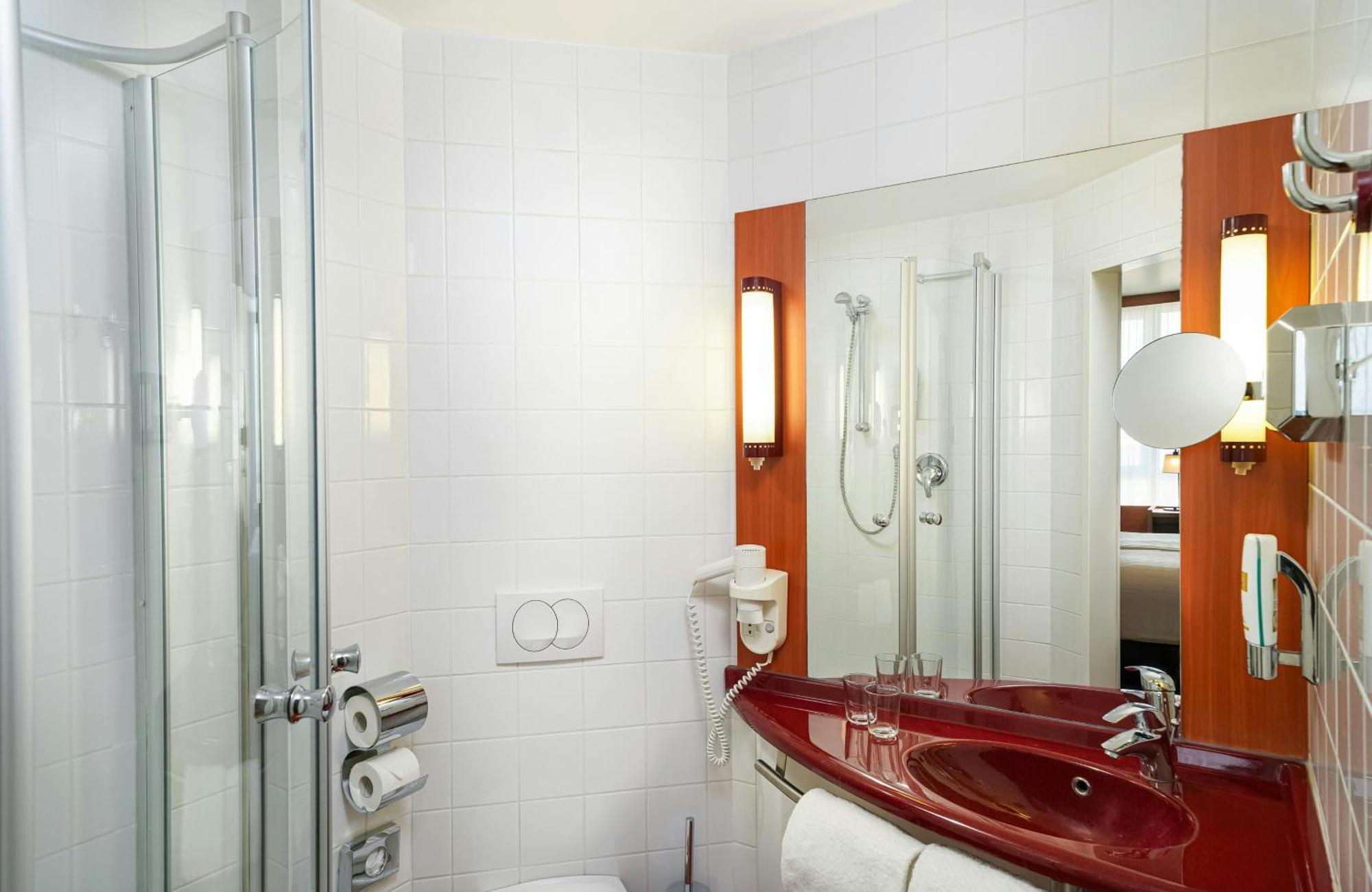 Superior Triple Room,1765168939:JPEG