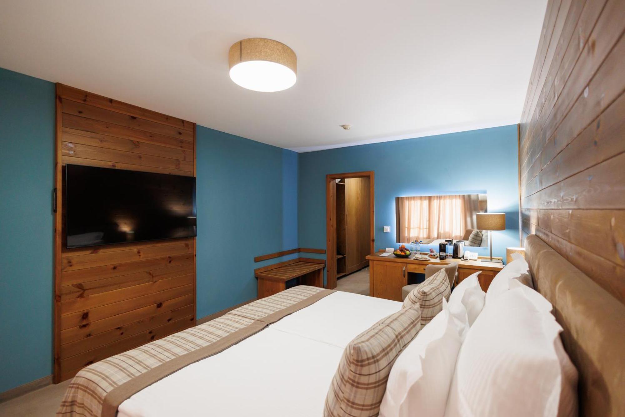 Deluxe Double or Twin Room Balcony