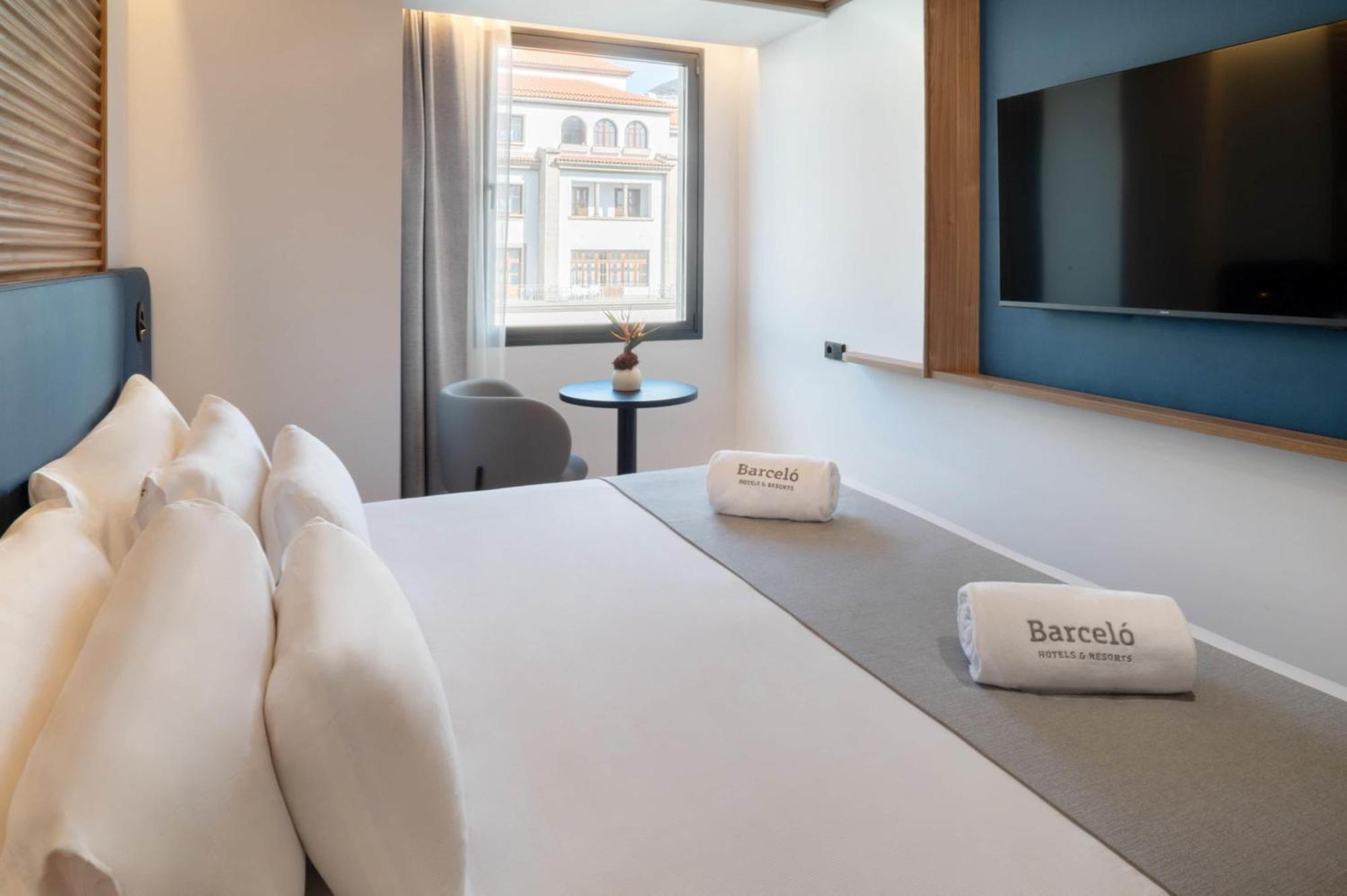 Superior Double or Twin Room City View