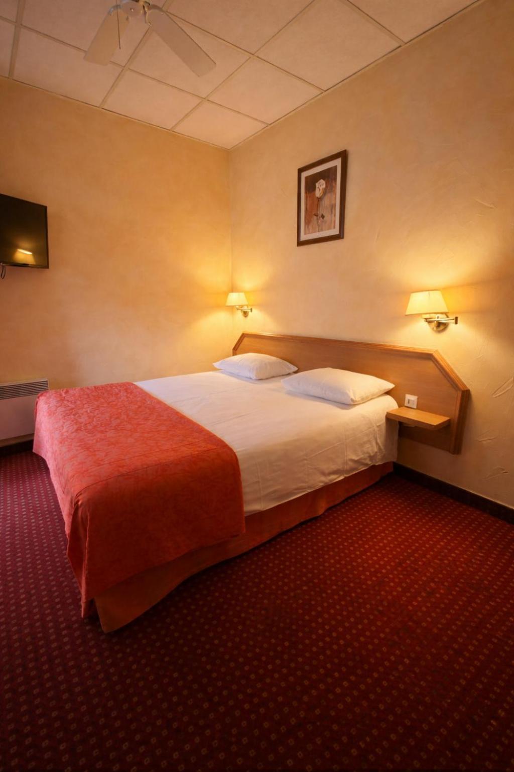 Standard Double Room,1765188901:JPEG