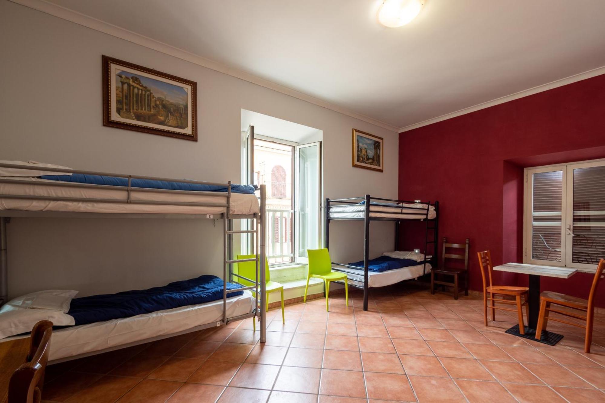 Bed 6-Bed Mixed Dormitory Room Ensuite
