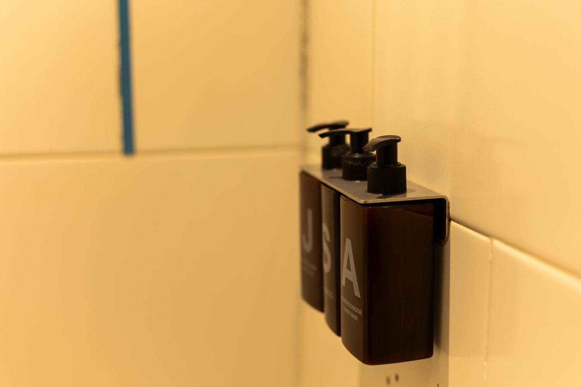 Single Room Private Bathroom