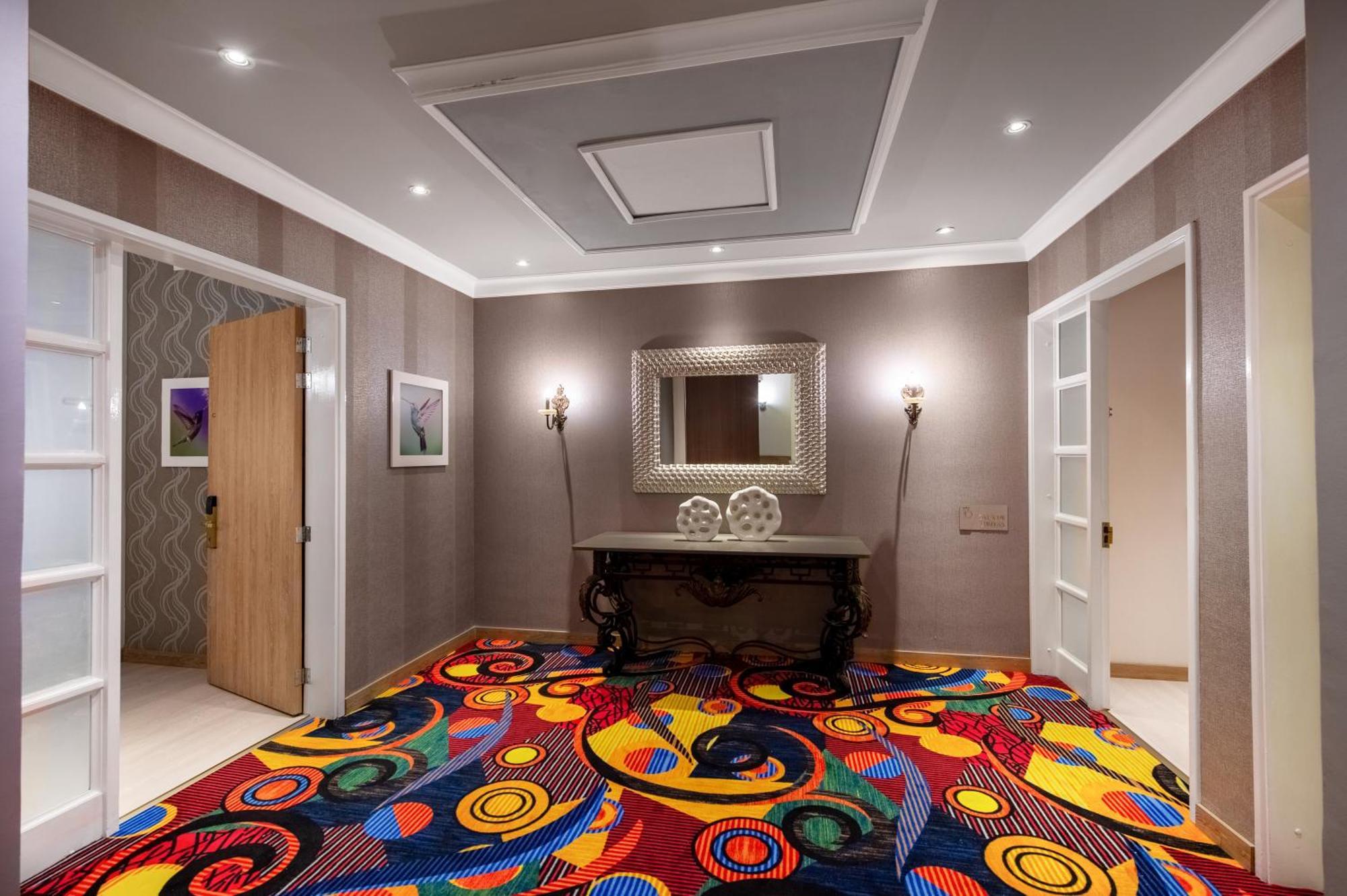 Presidential Suite